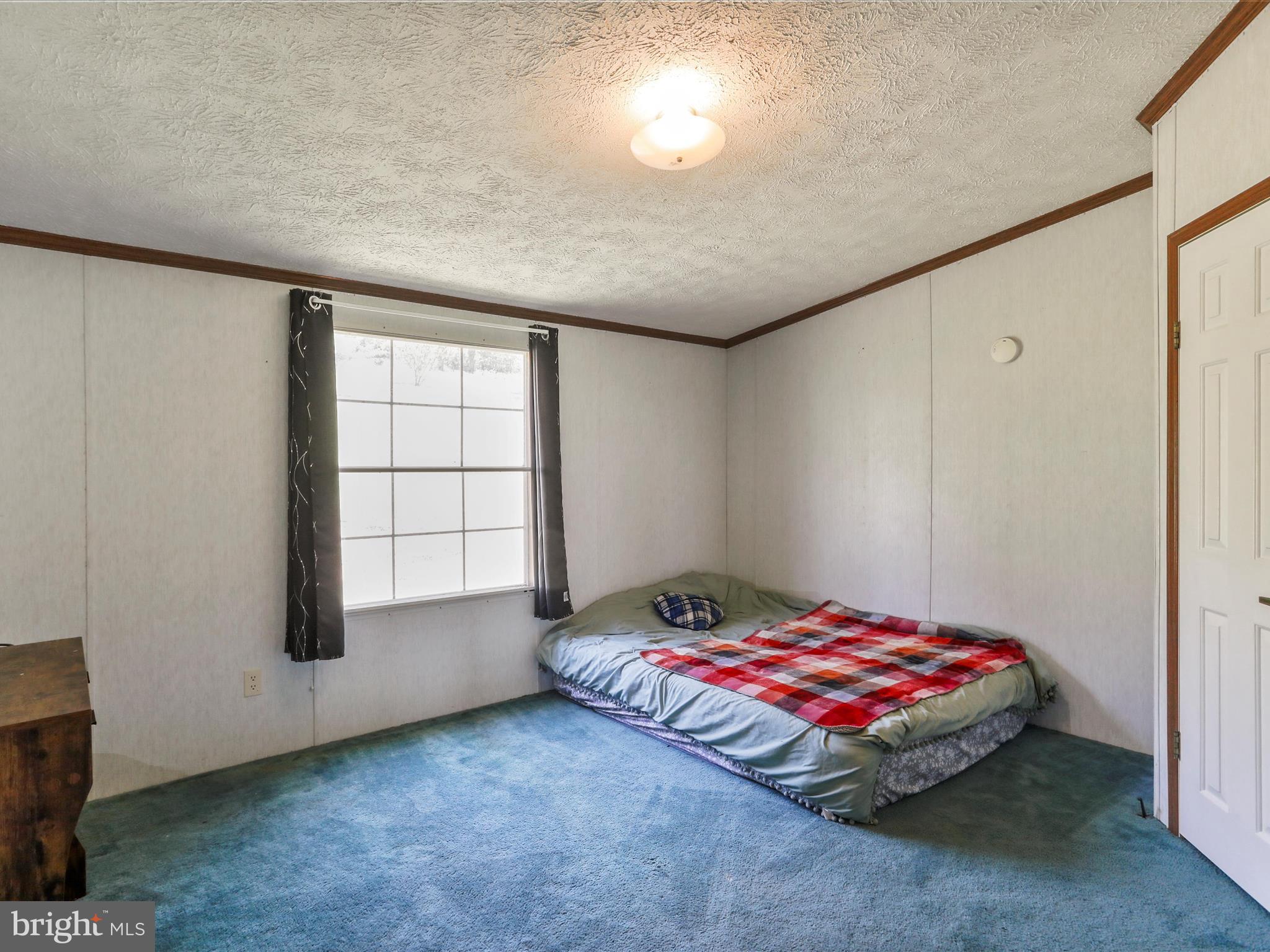 HIGH MOUNTAIN MEADOWS - Residential