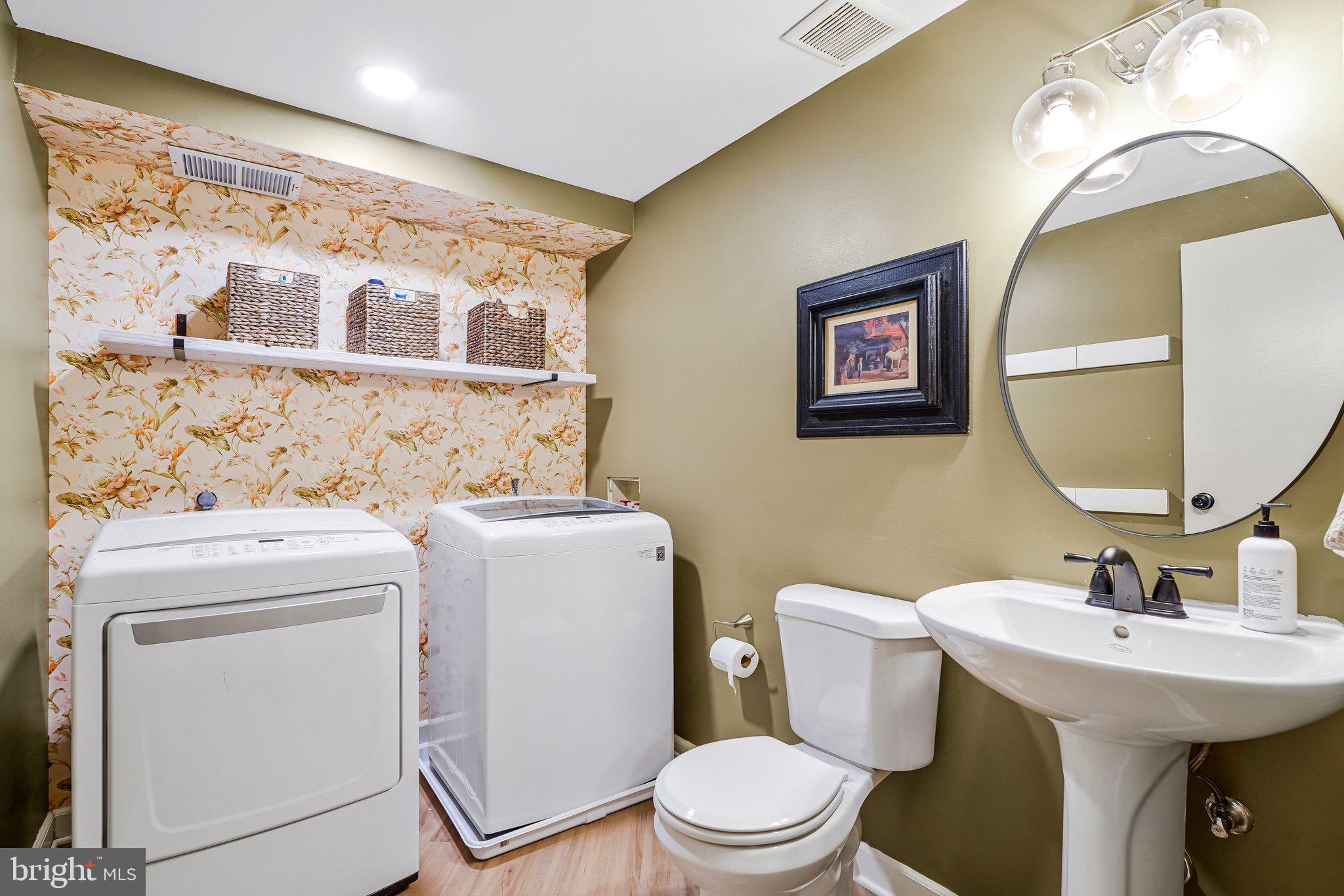 BURKE CENTRE - Residential