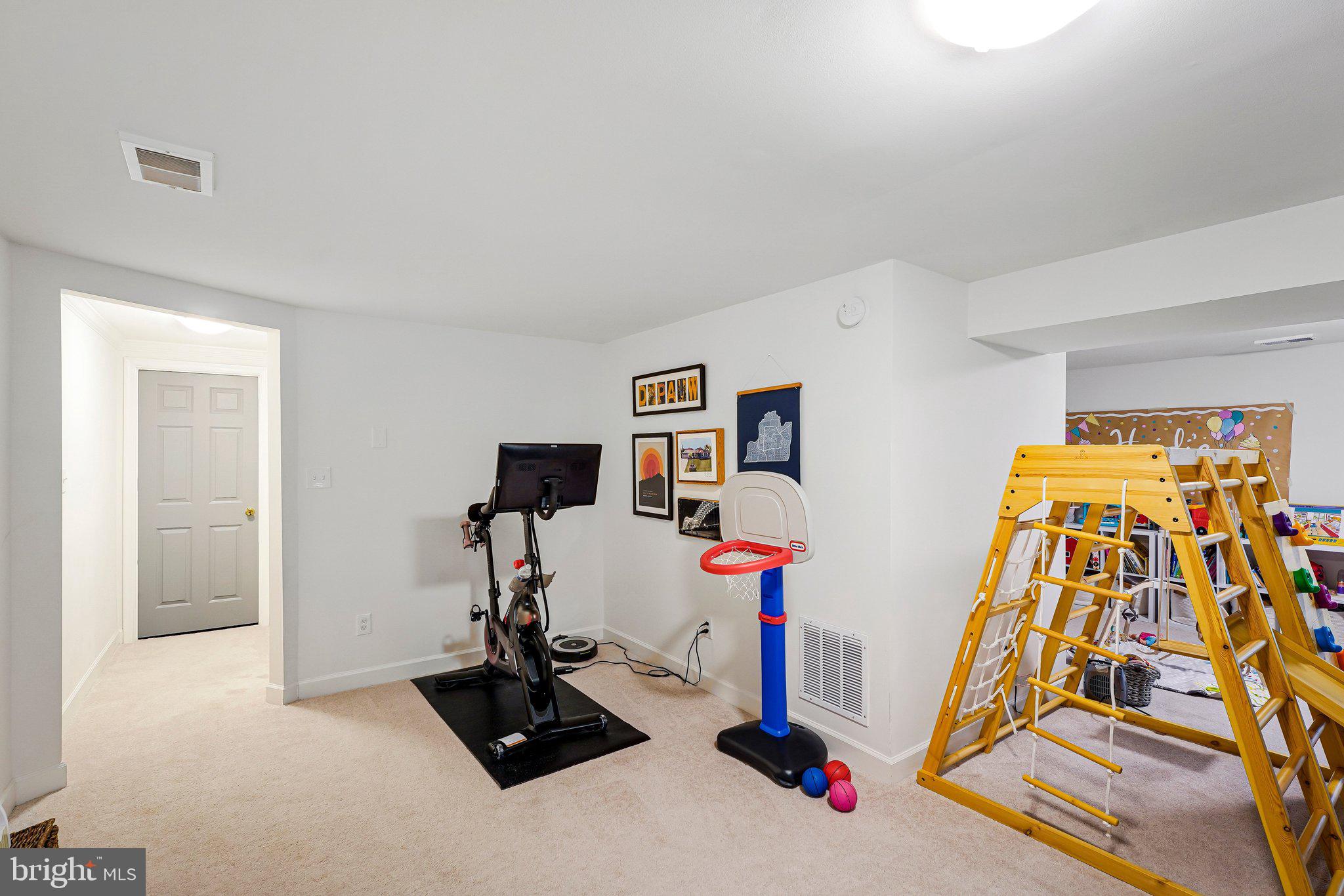 BURKE CENTRE - Residential