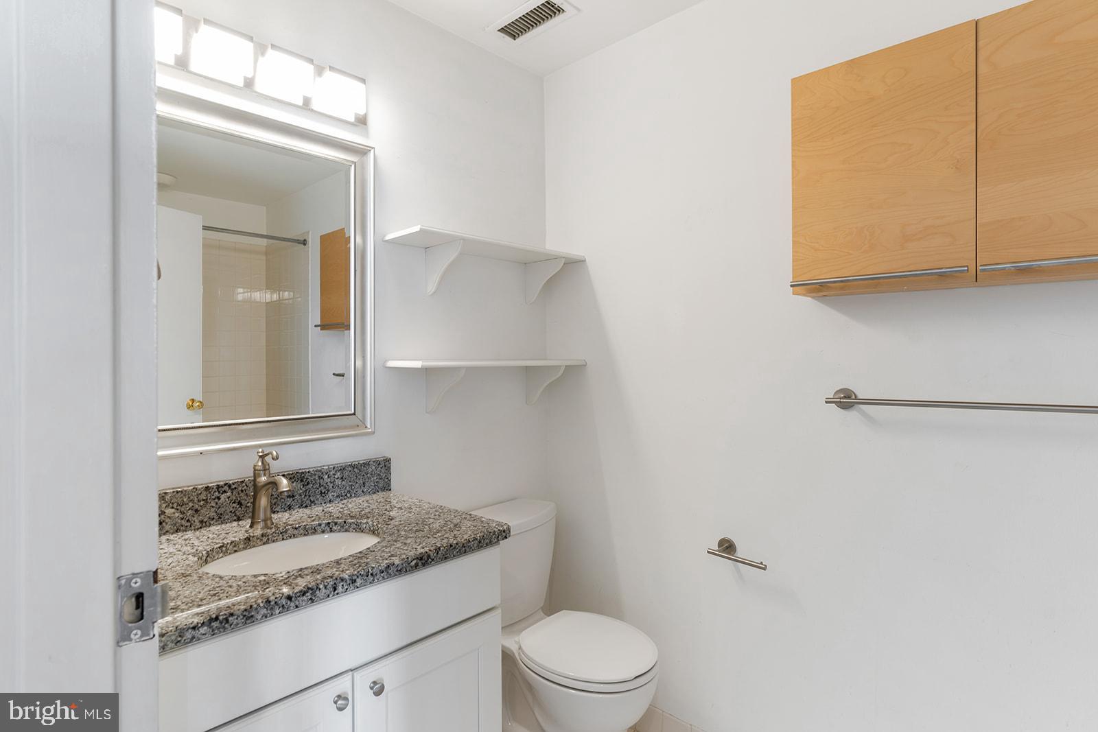 OLD CITY - Residential Lease