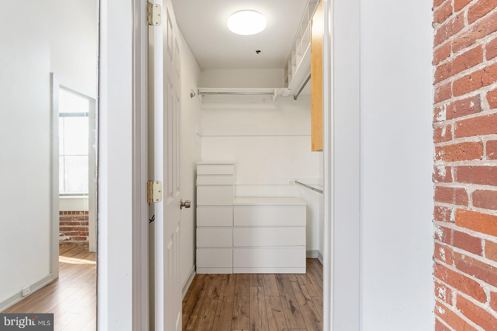 OLD CITY - Residential Lease