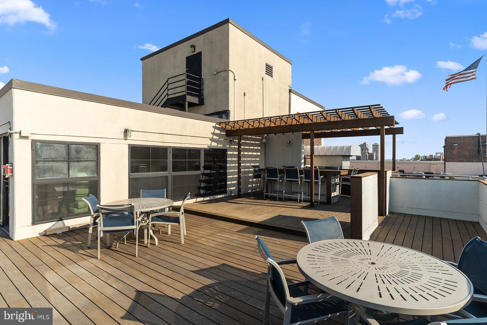 OLD CITY - Residential Lease