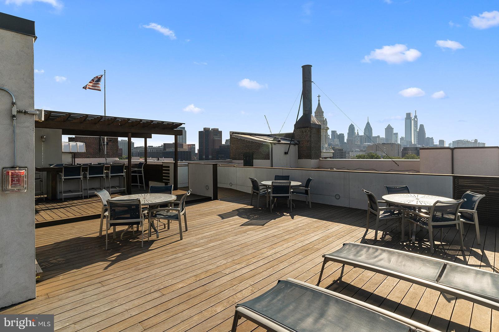 OLD CITY - Residential Lease