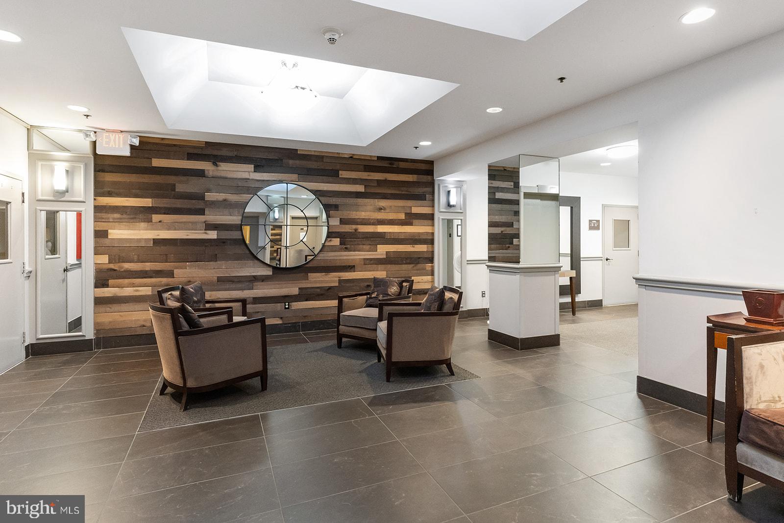 OLD CITY - Residential Lease