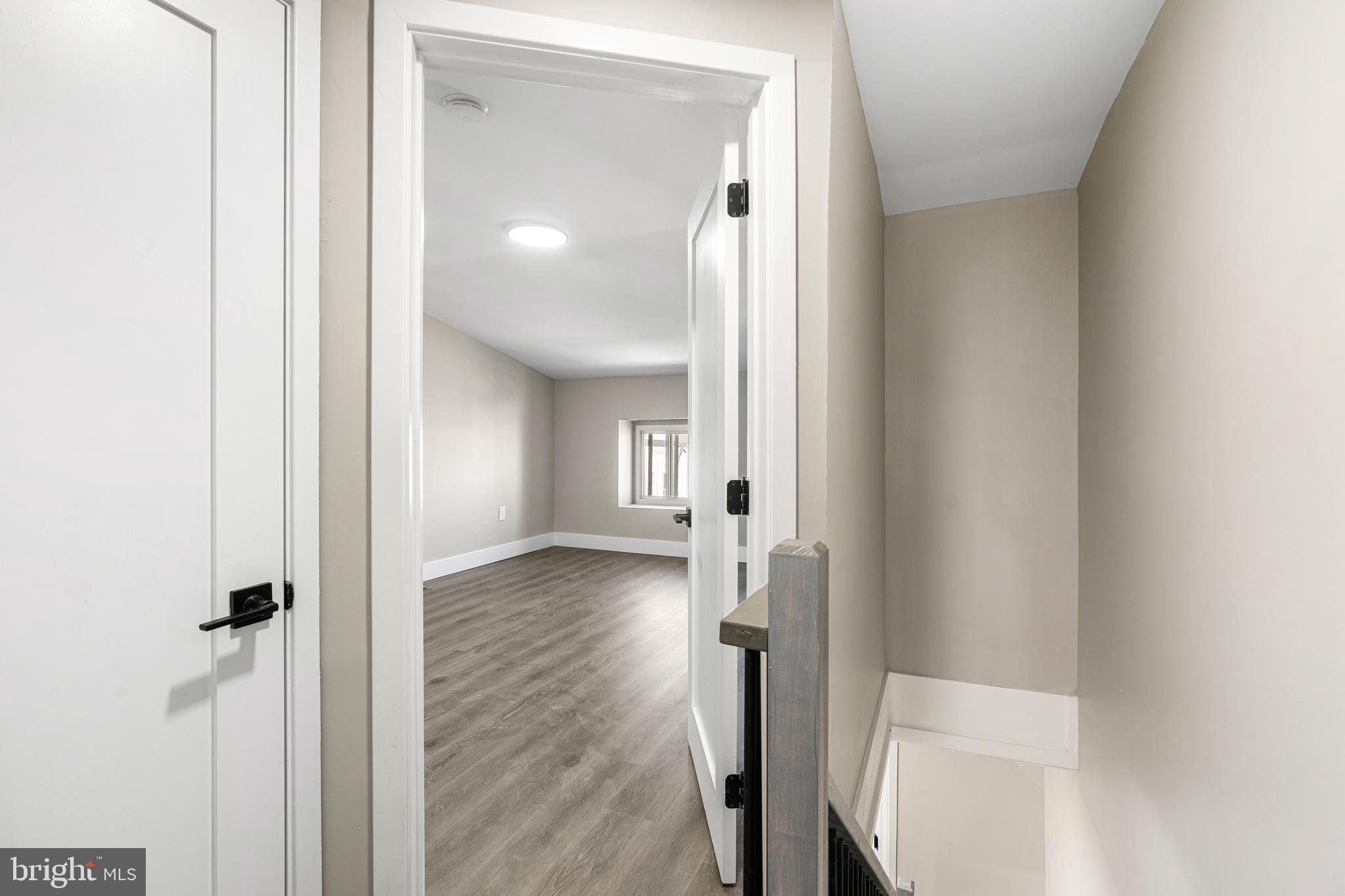 ROXBOROUGH - Residential