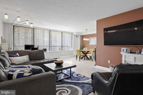 Condo For Rent - 3701 George Mason Dr #1616N<br/> FALLS CHURCH, VA 22041