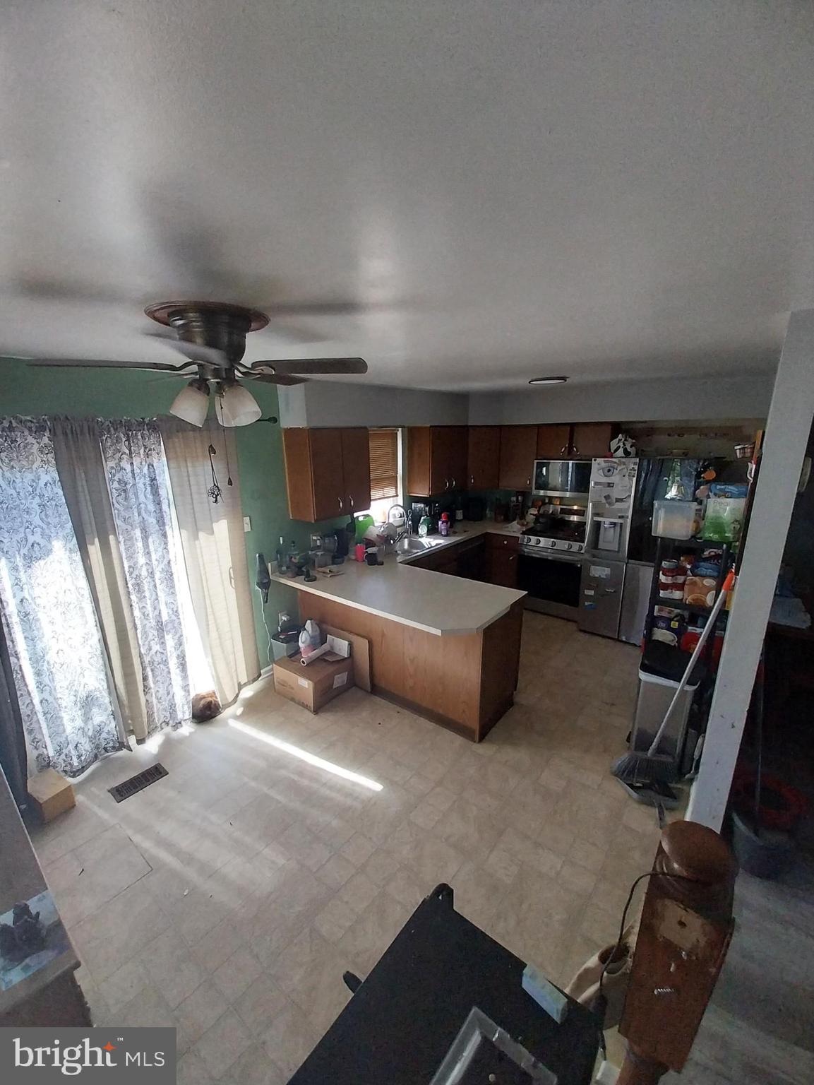 MAPLE GLEN - Residential