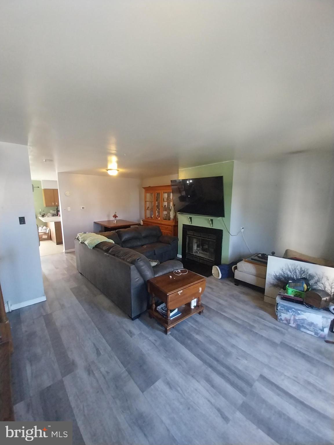 MAPLE GLEN - Residential