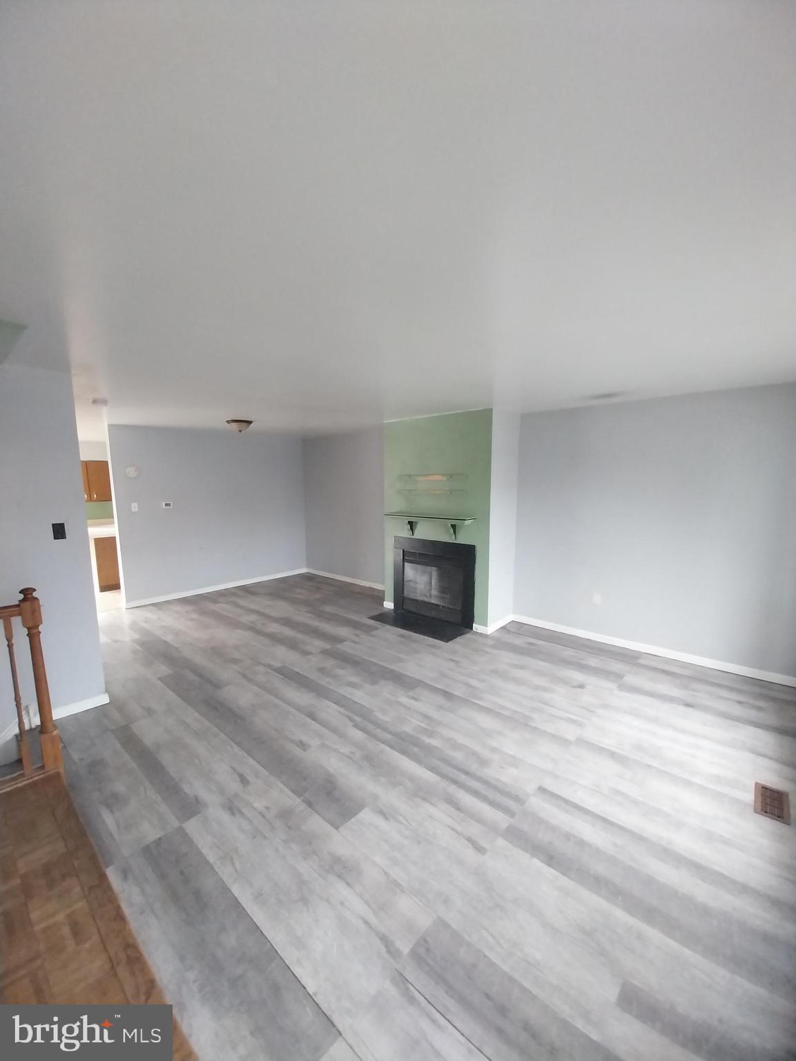 MAPLE GLEN - Residential