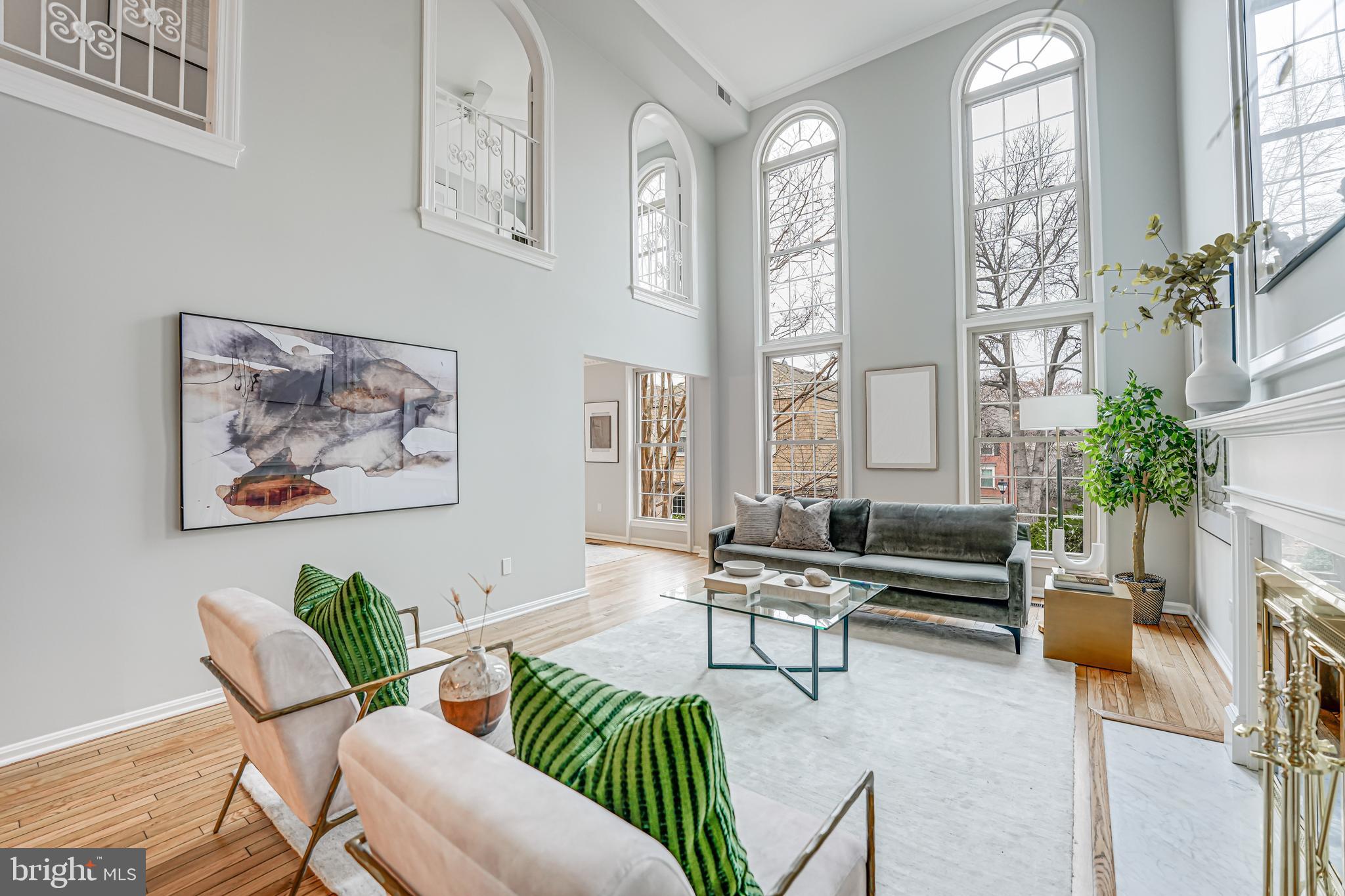 FOREST HILLS - Residential