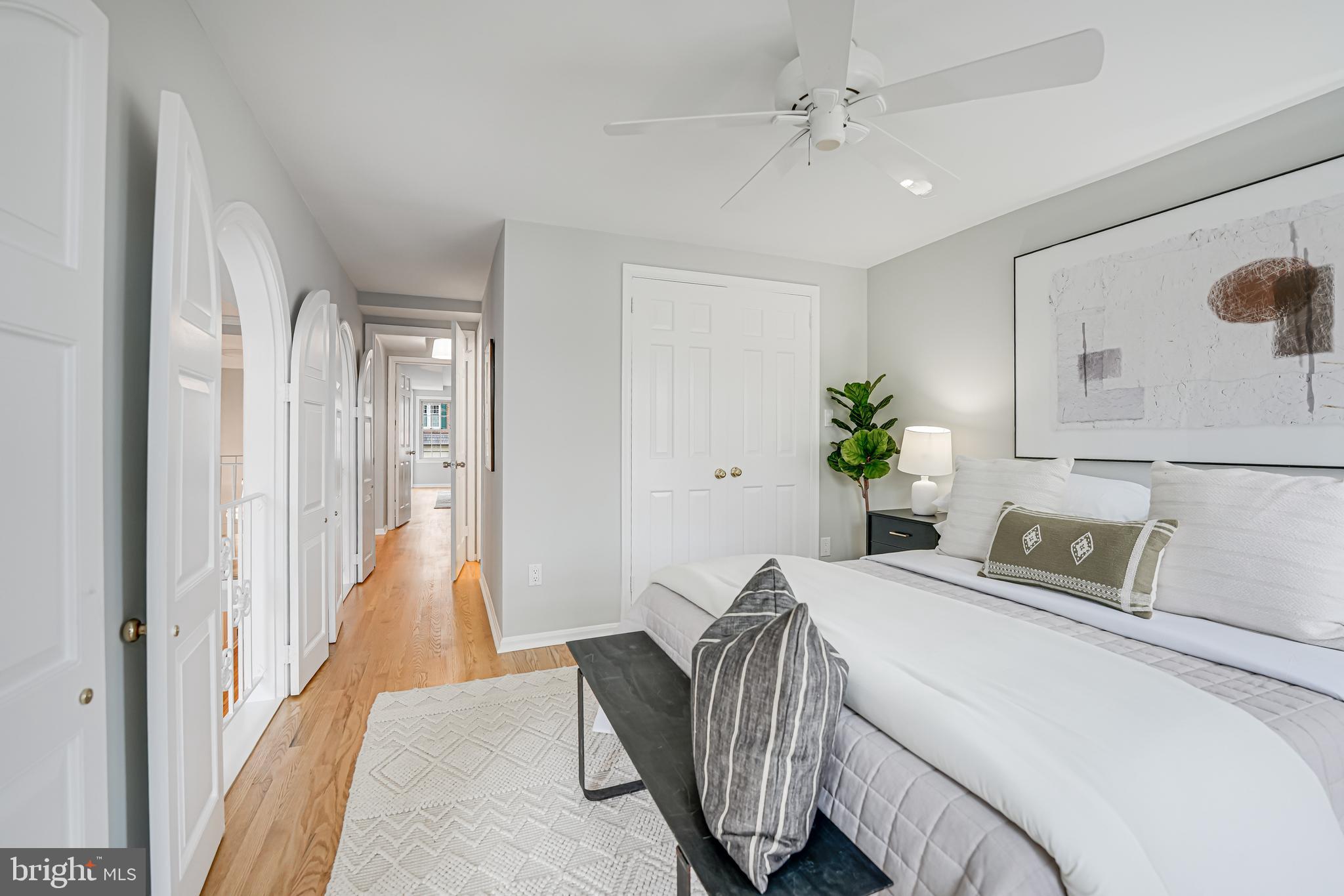 FOREST HILLS - Residential