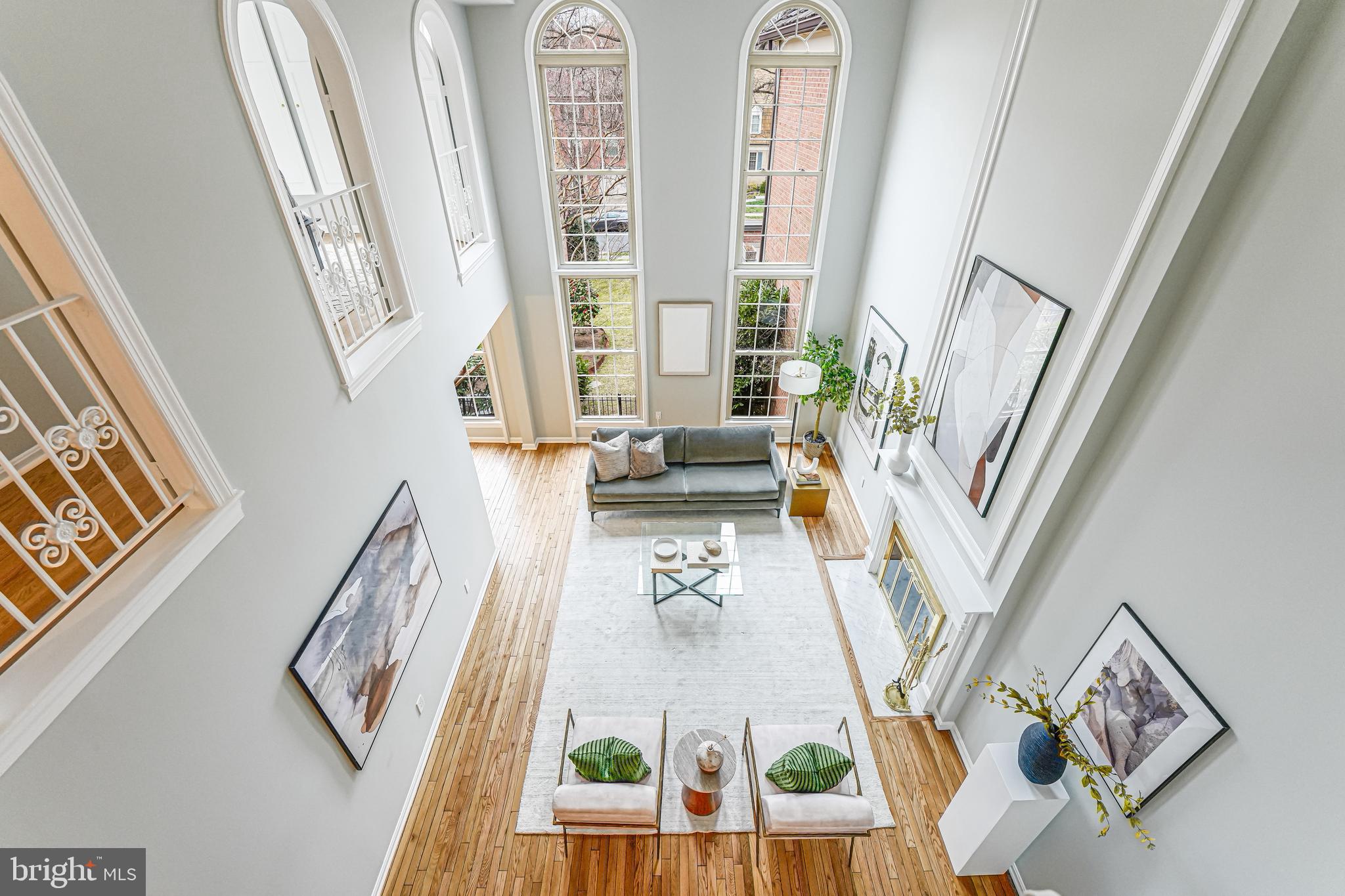 FOREST HILLS - Residential