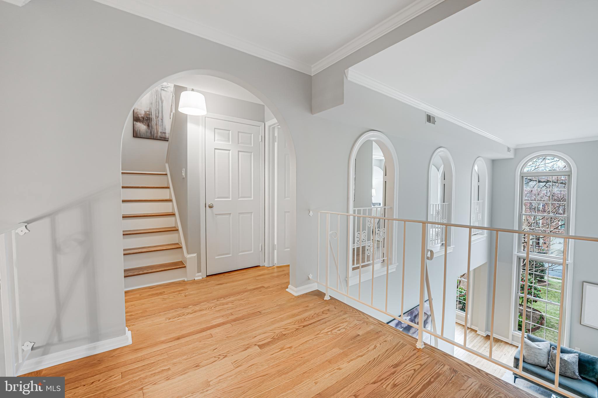 FOREST HILLS - Residential