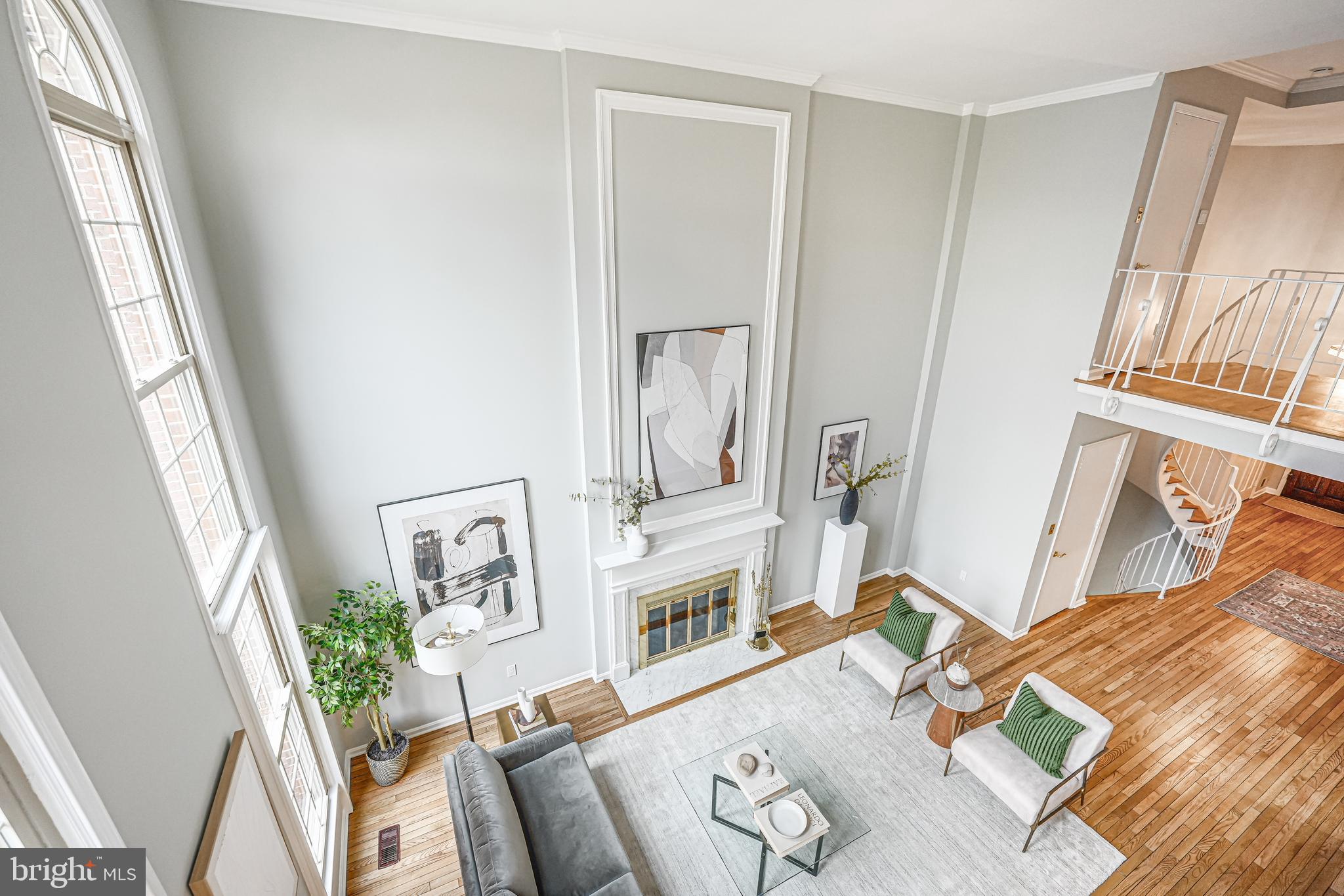 FOREST HILLS - Residential