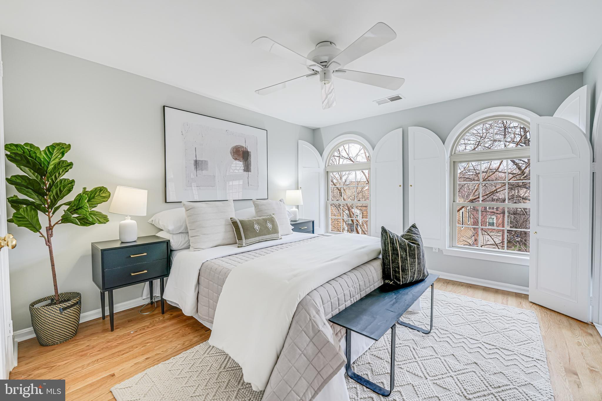 FOREST HILLS - Residential