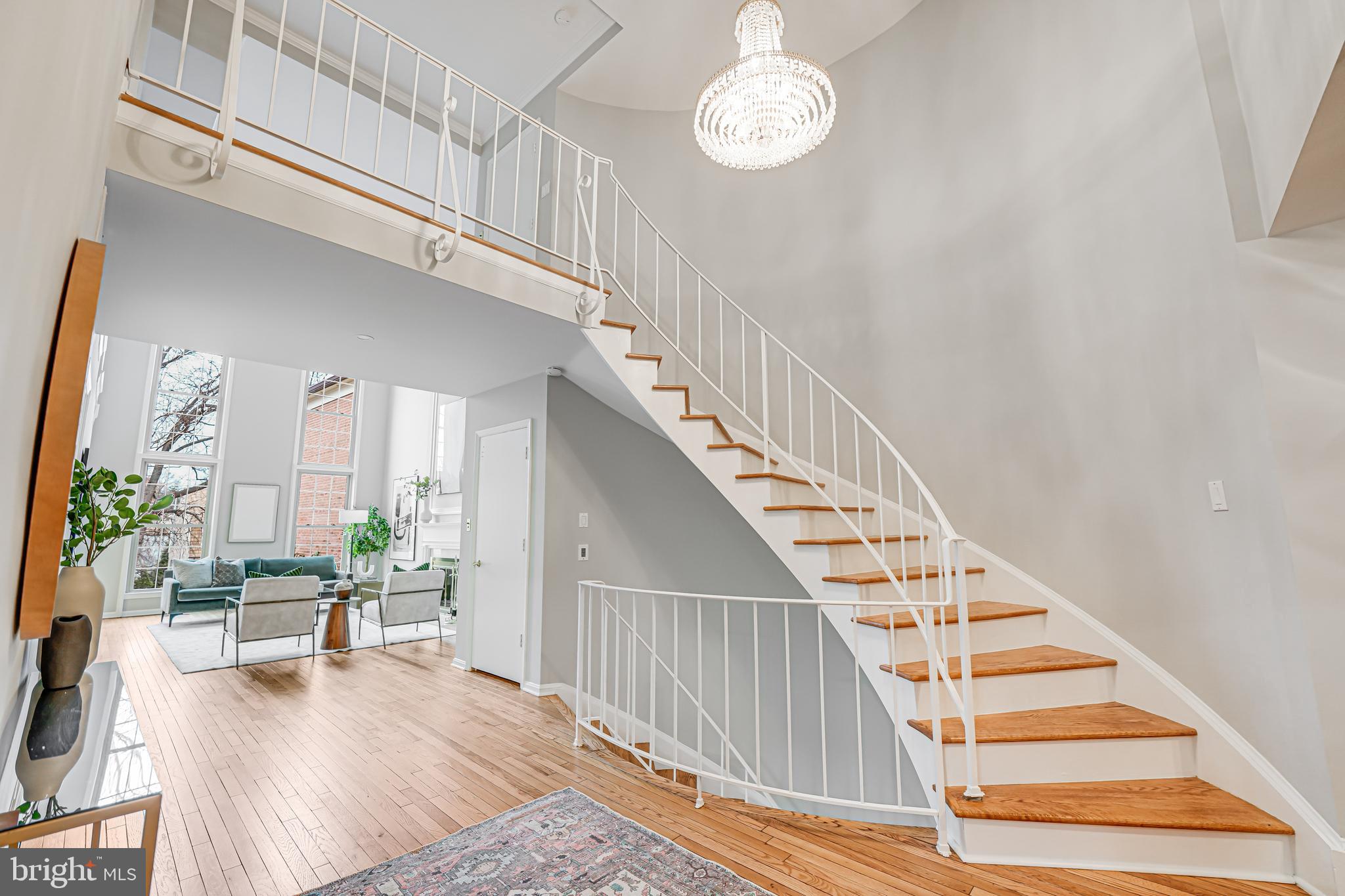 FOREST HILLS - Residential