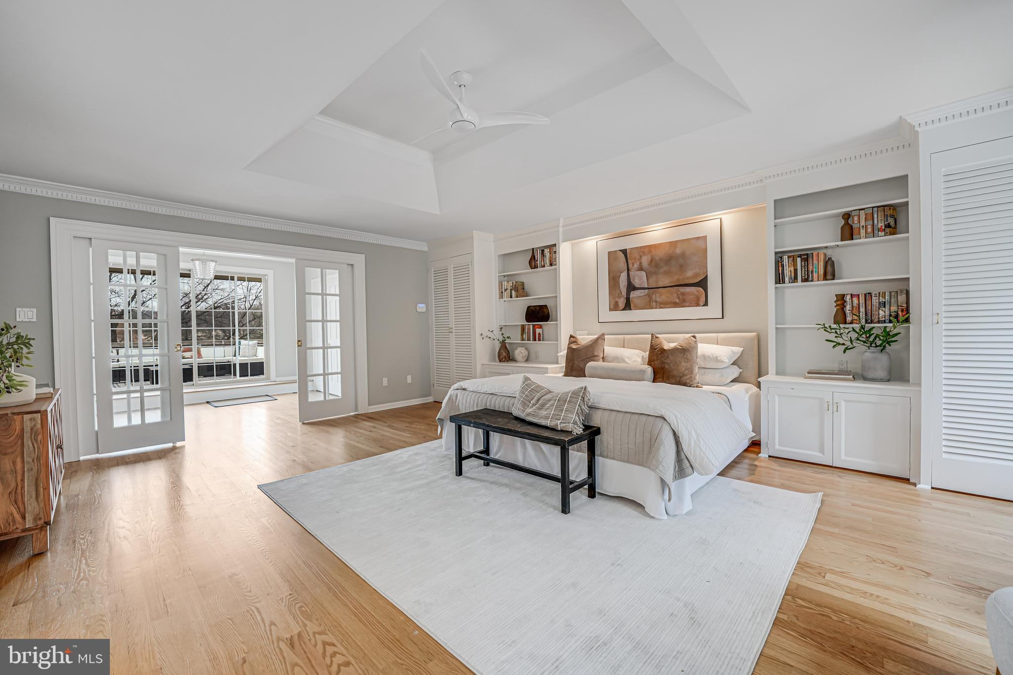 FOREST HILLS - Residential