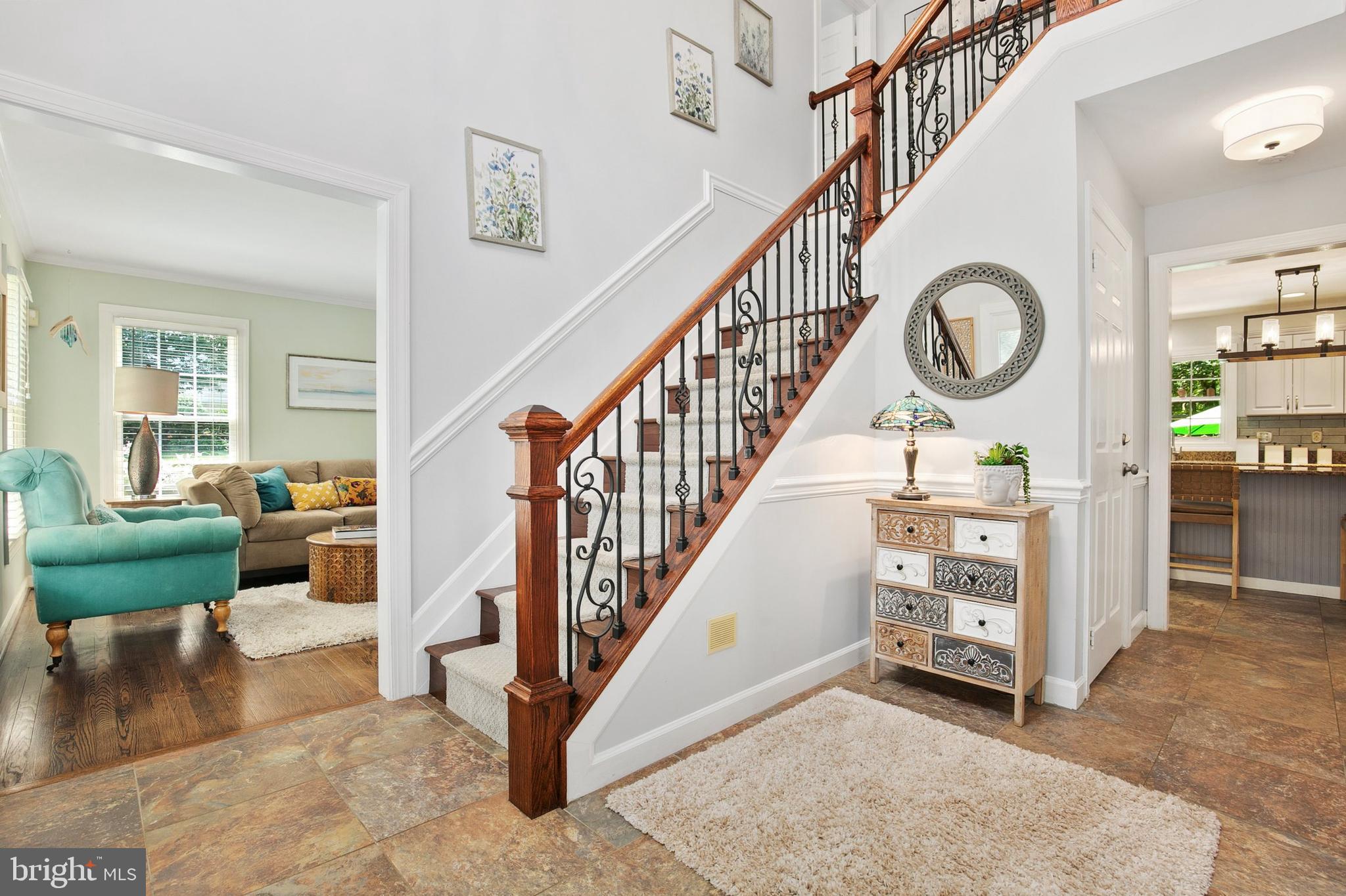 7714 SHADY BROOK LANE
