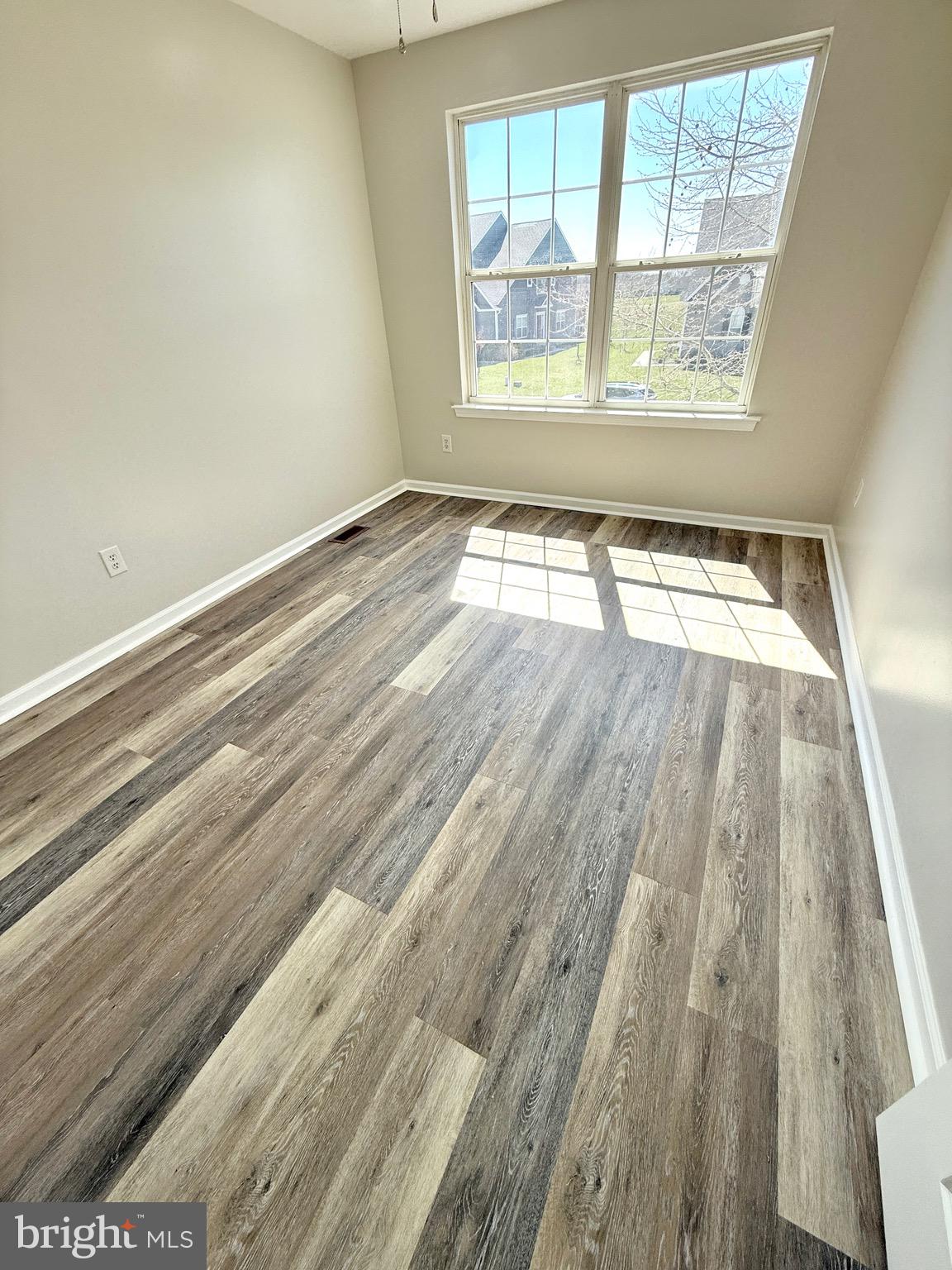 AVONBRIDGE - Residential