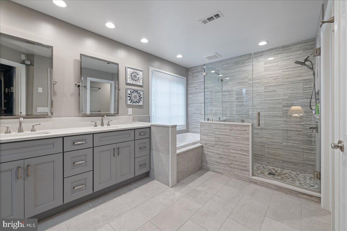 EAGLETON FARMS - Residential