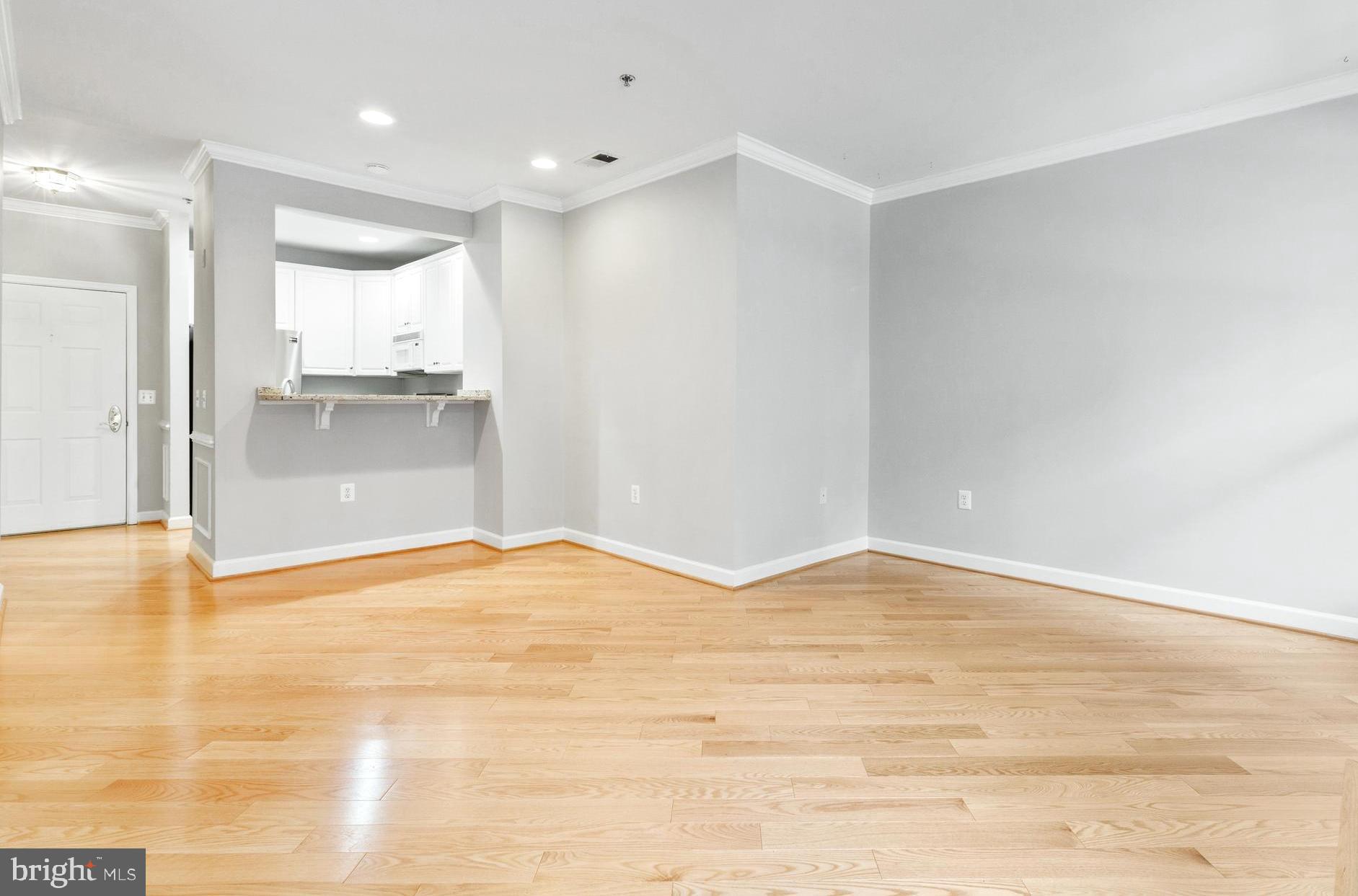 COURTHOUSE HILL - Residential