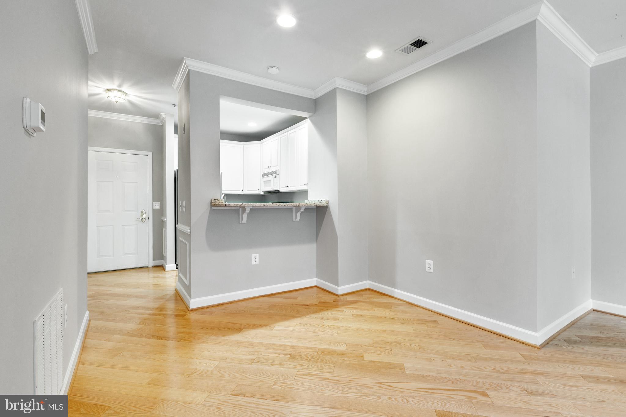 COURTHOUSE HILL - Residential