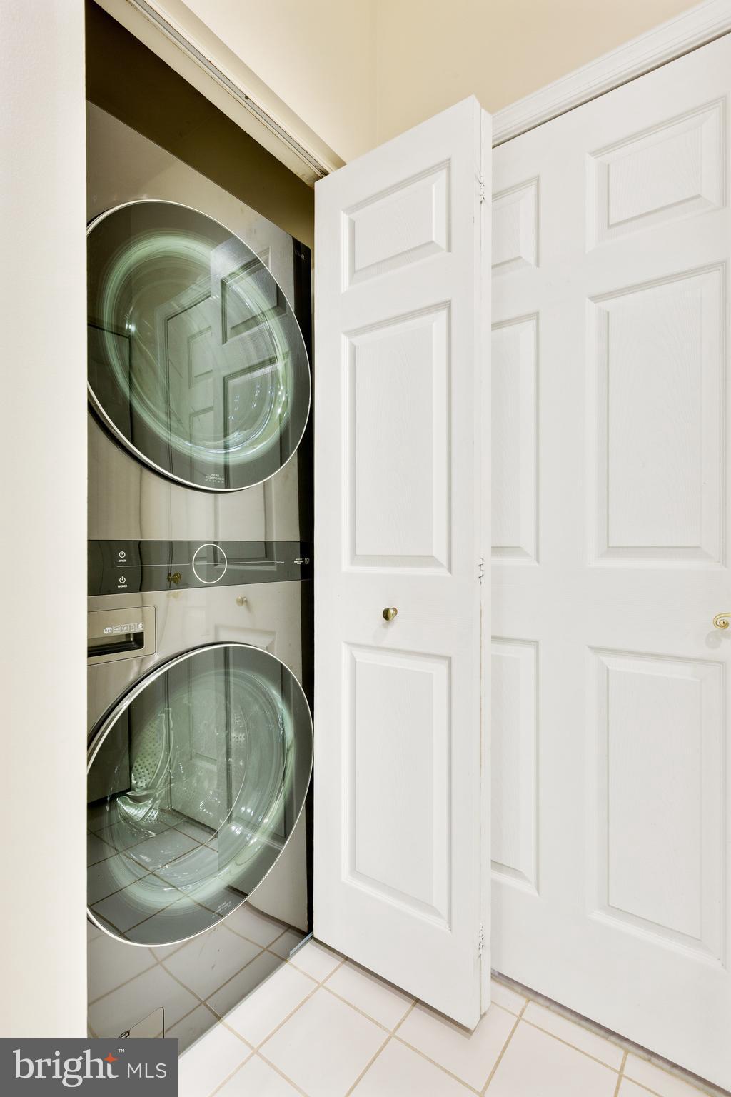 COURTHOUSE HILL - Residential