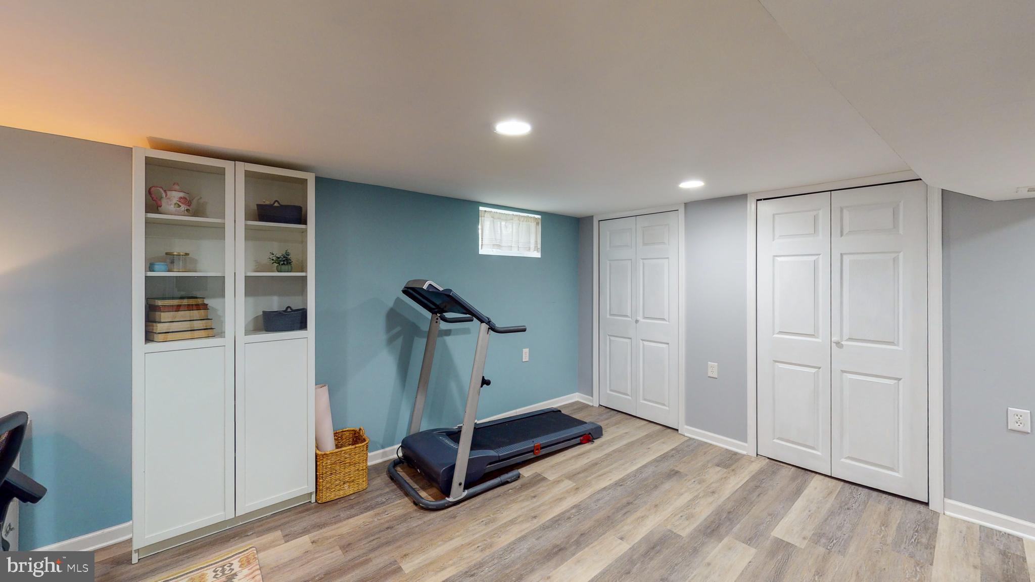 FULLERTON - Residential