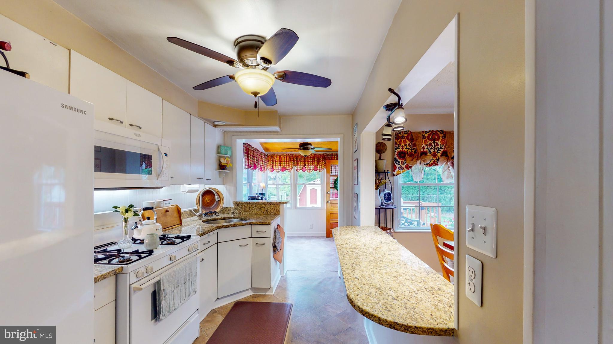 FULLERTON - Residential