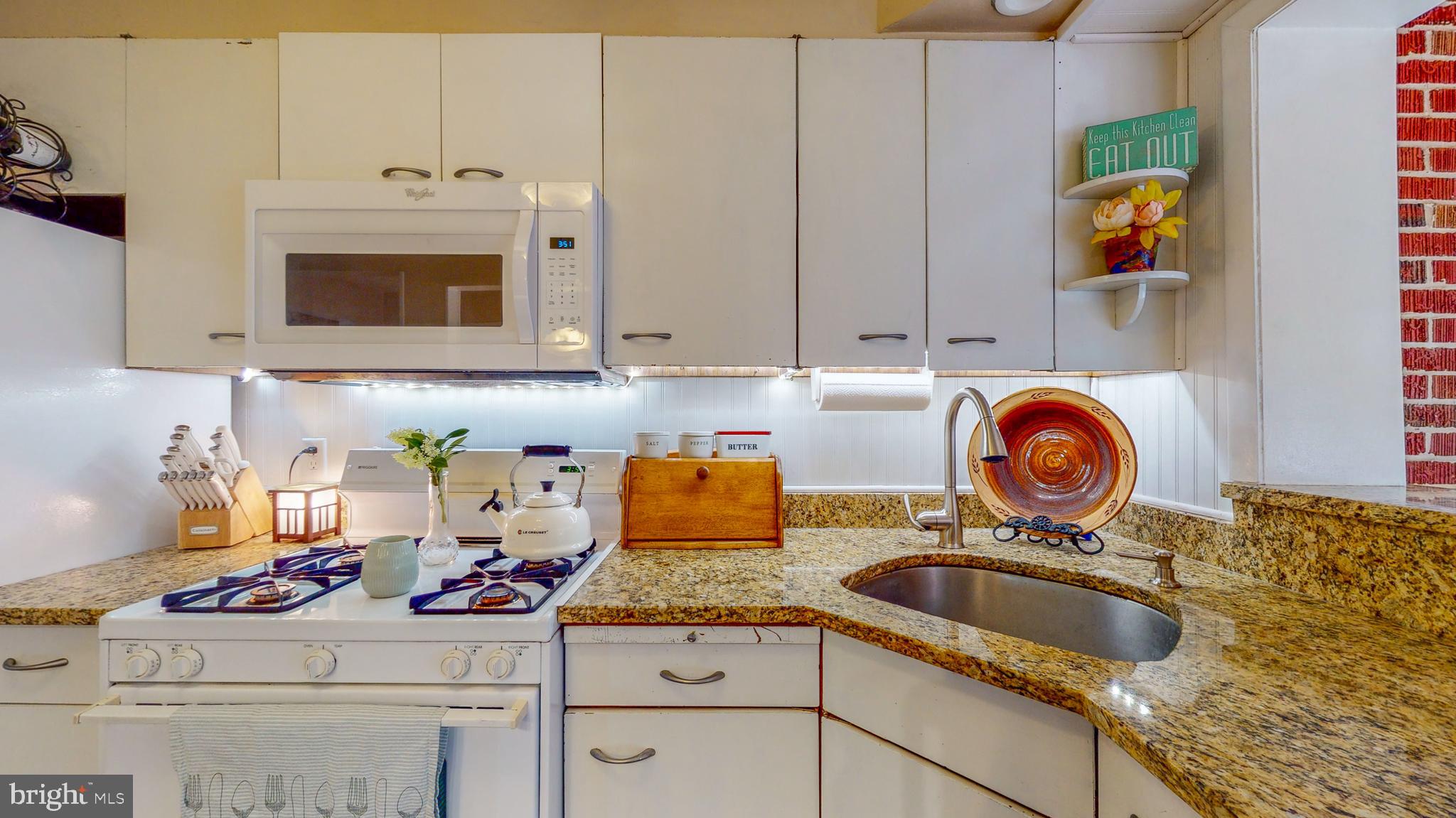 FULLERTON - Residential