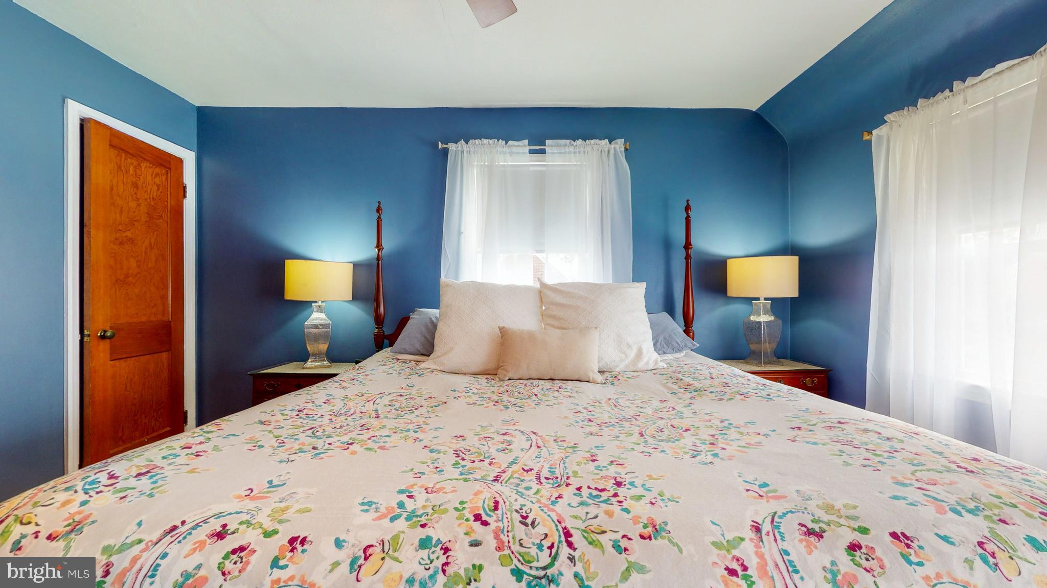 FULLERTON - Residential