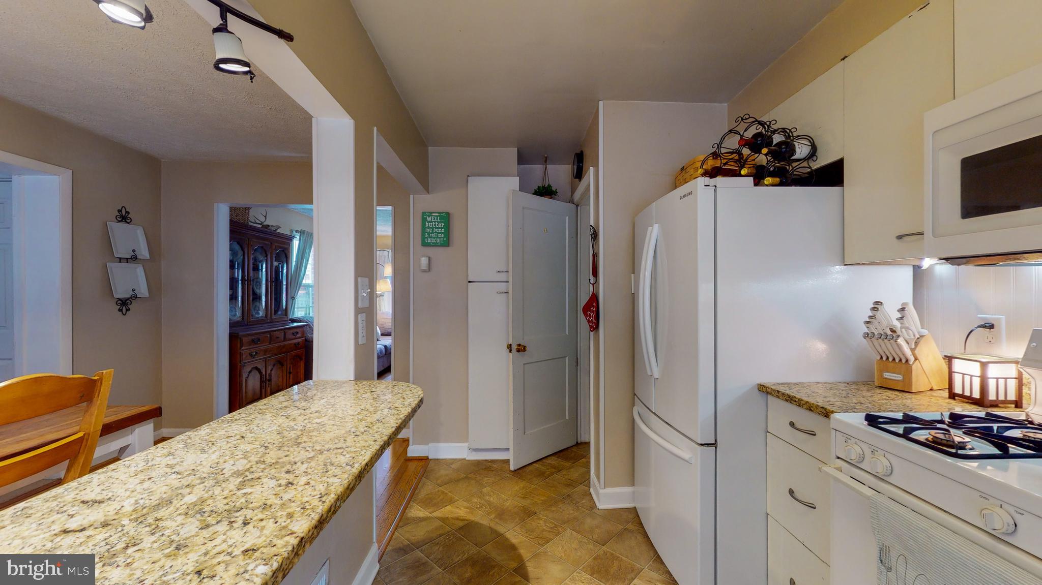 FULLERTON - Residential