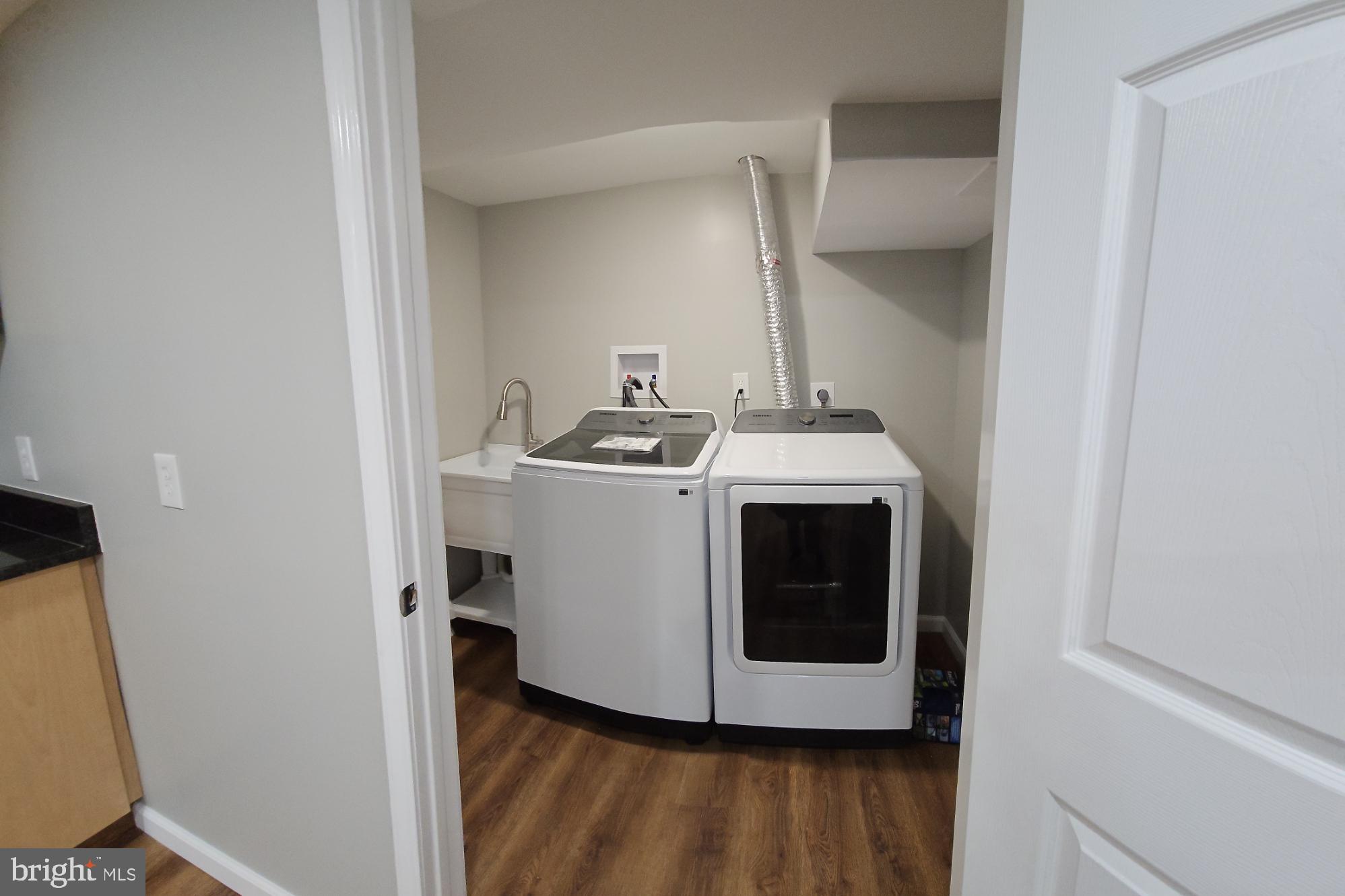 ALEXANDRIA - Residential Lease