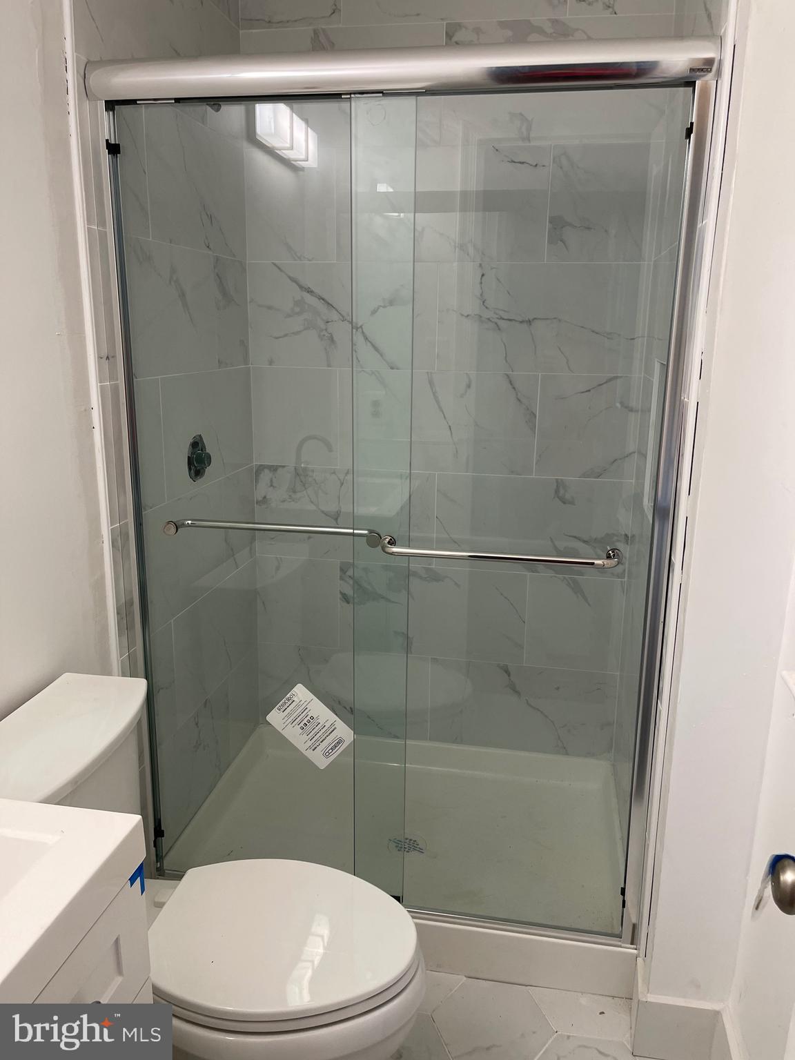 LAKE RIDGE/PROMONTRY OAK - Residential