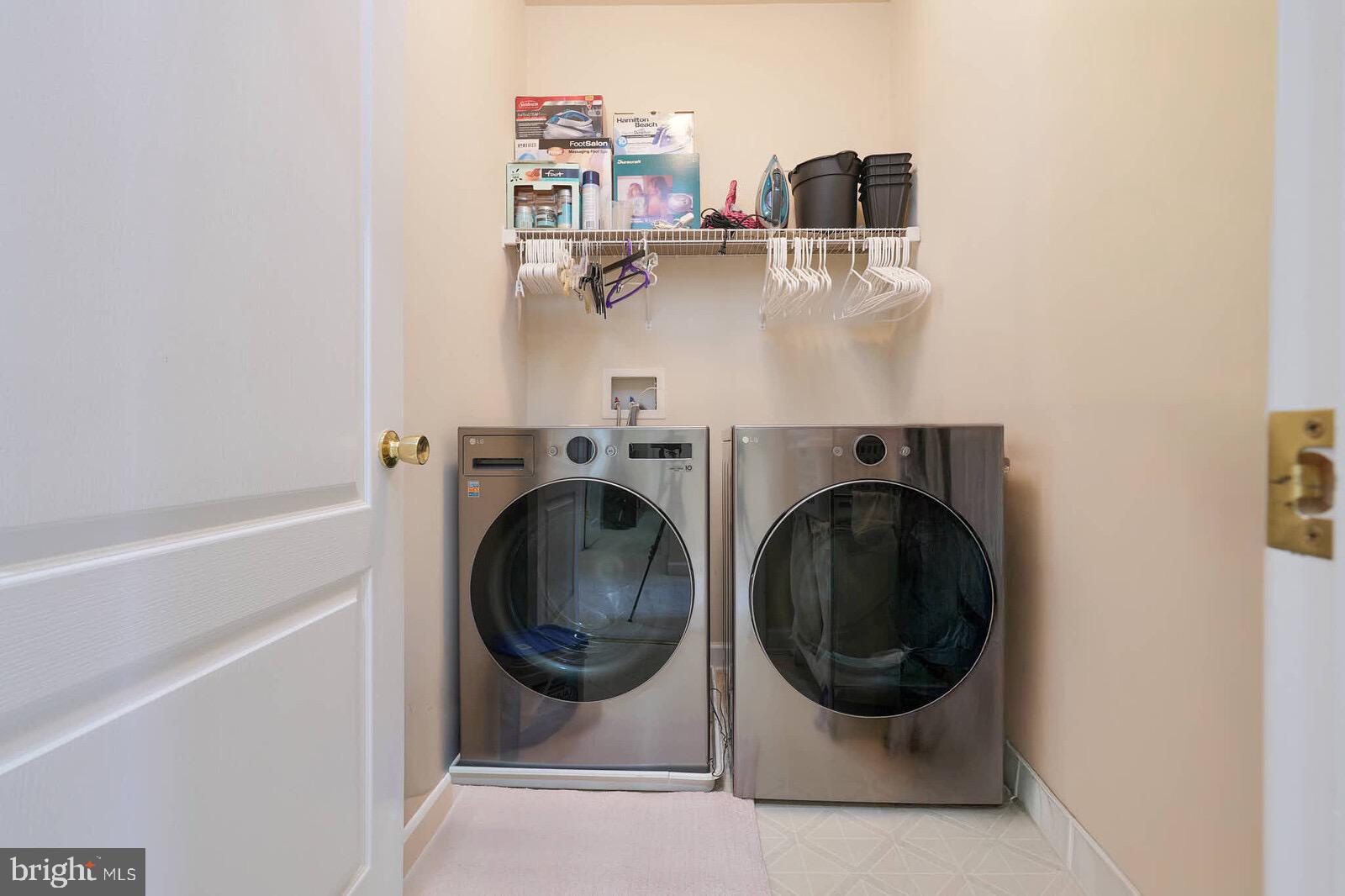 GROVE AT HUNTLEY MEADOWS - Residential