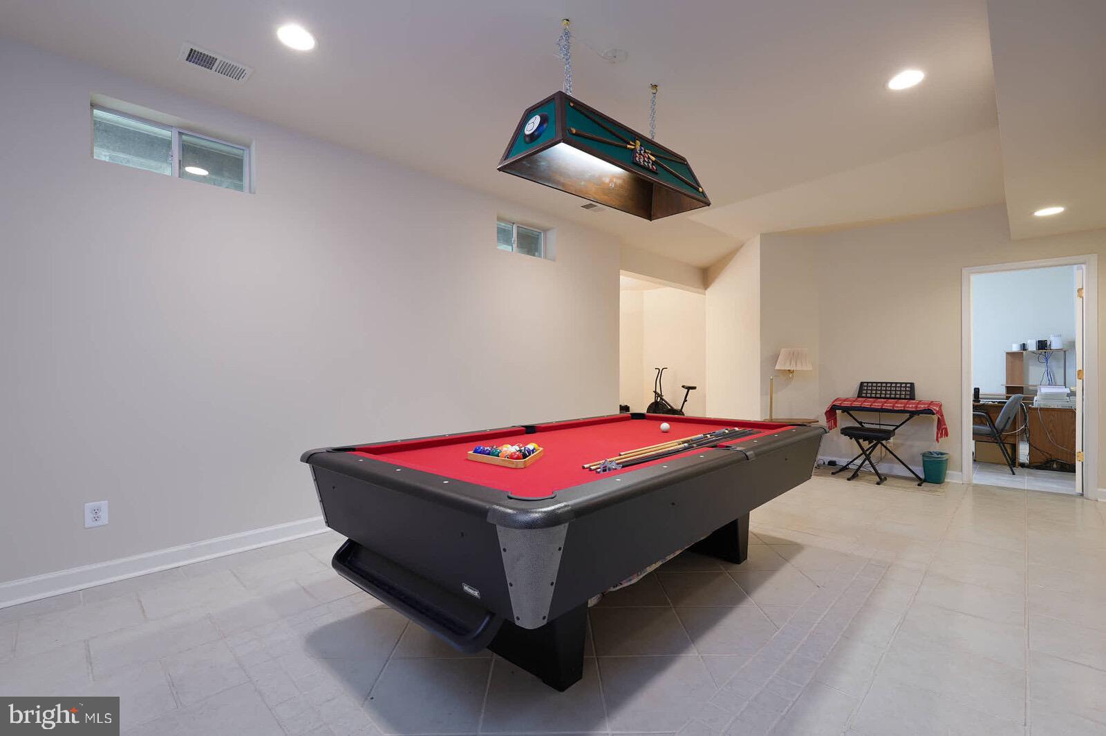 GROVE AT HUNTLEY MEADOWS - Residential