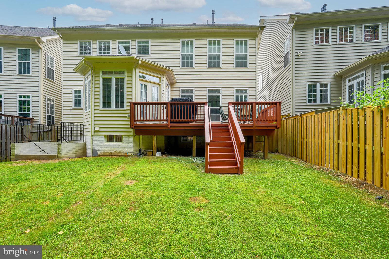 GROVE AT HUNTLEY MEADOWS - Residential