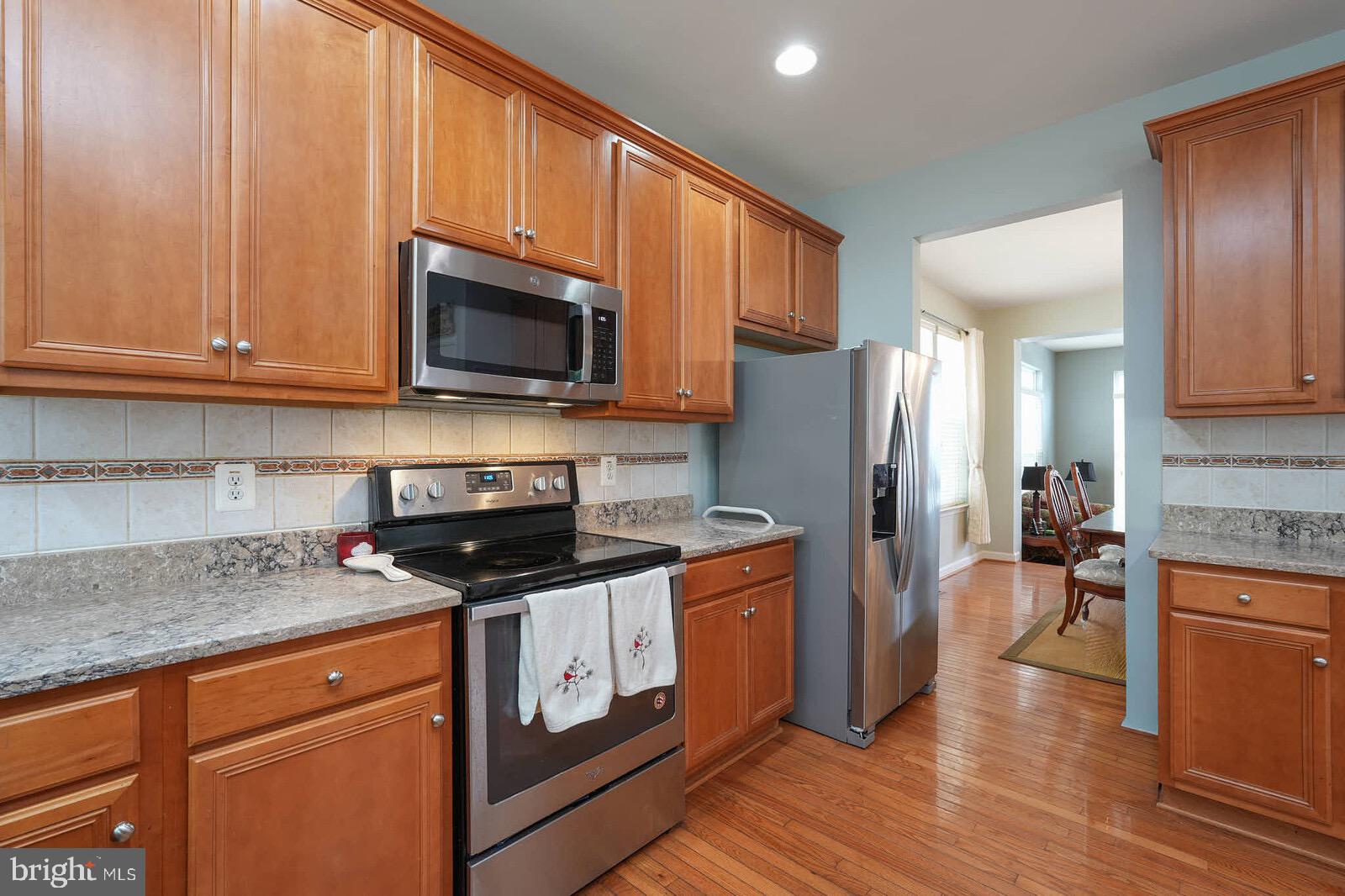 GROVE AT HUNTLEY MEADOWS - Residential