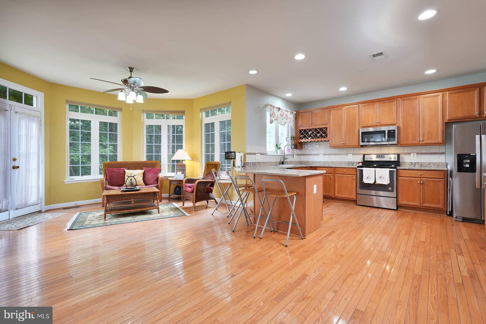 GROVE AT HUNTLEY MEADOWS - Residential