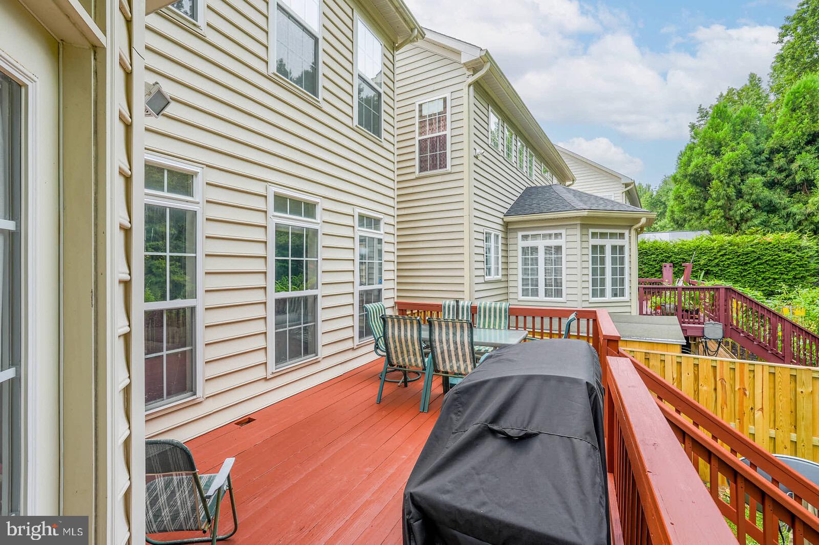 GROVE AT HUNTLEY MEADOWS - Residential