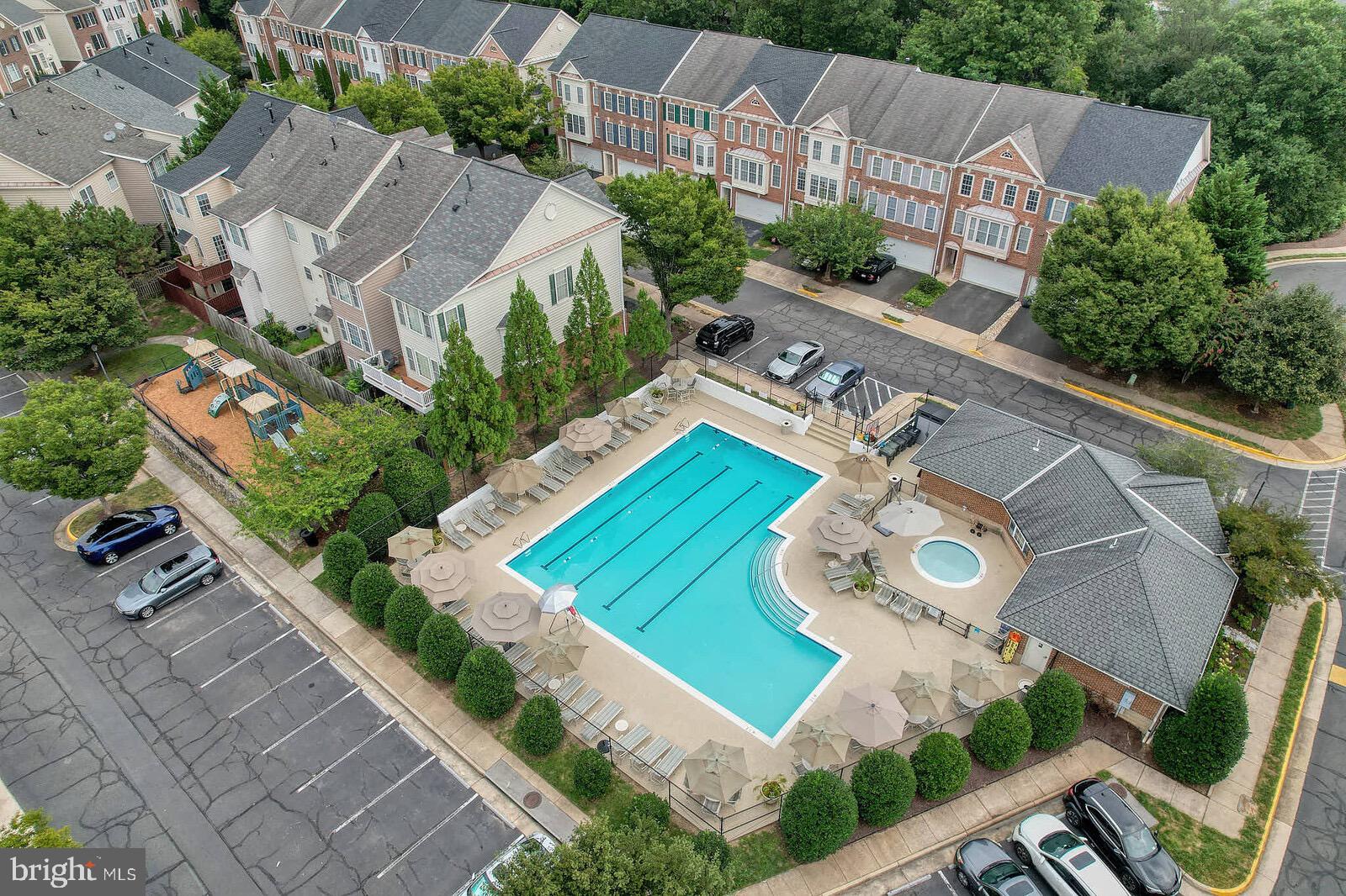 GROVE AT HUNTLEY MEADOWS - Residential