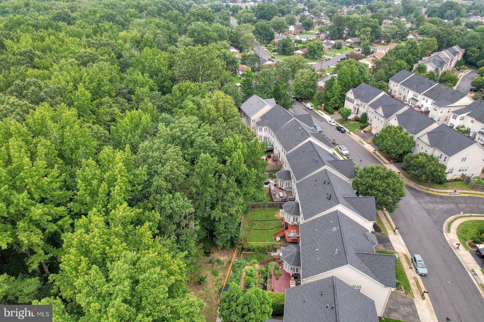GROVE AT HUNTLEY MEADOWS - Residential