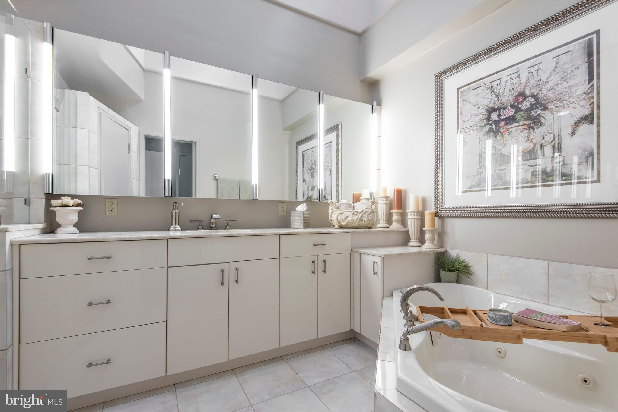 PENN VALLEY - Residential