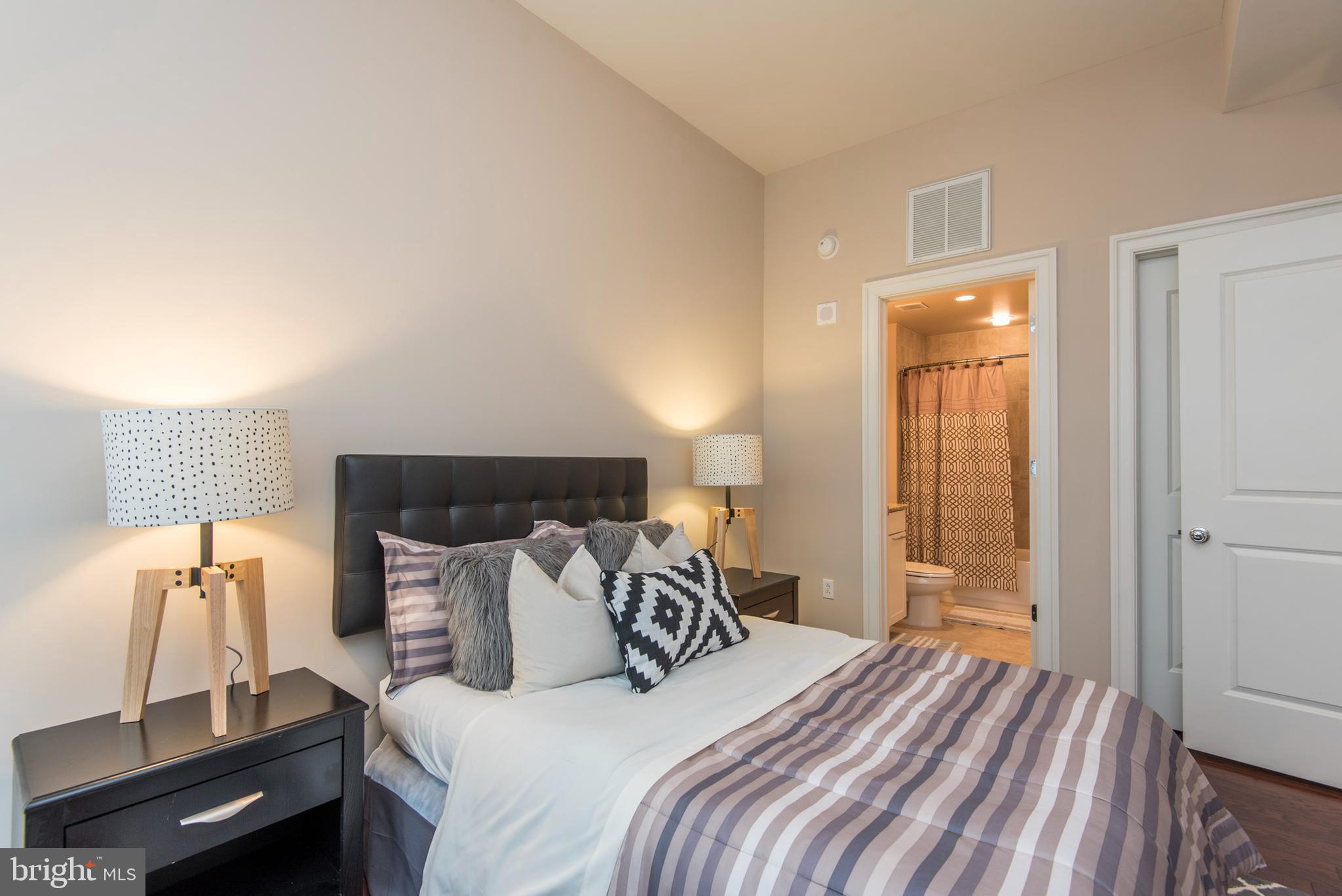 RITTENHOUSE SQUARE - Residential Lease