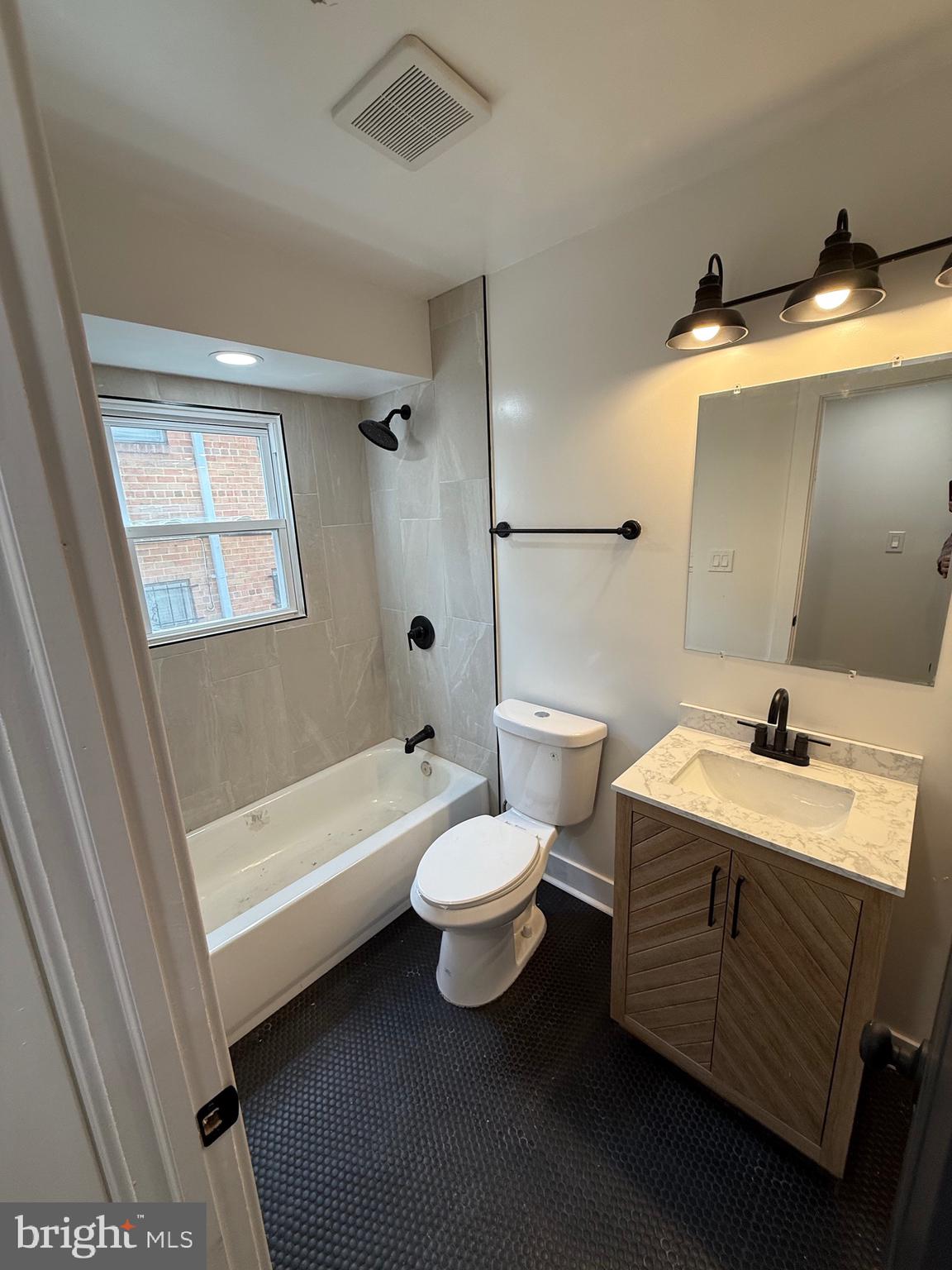 DEANWOOD - Residential