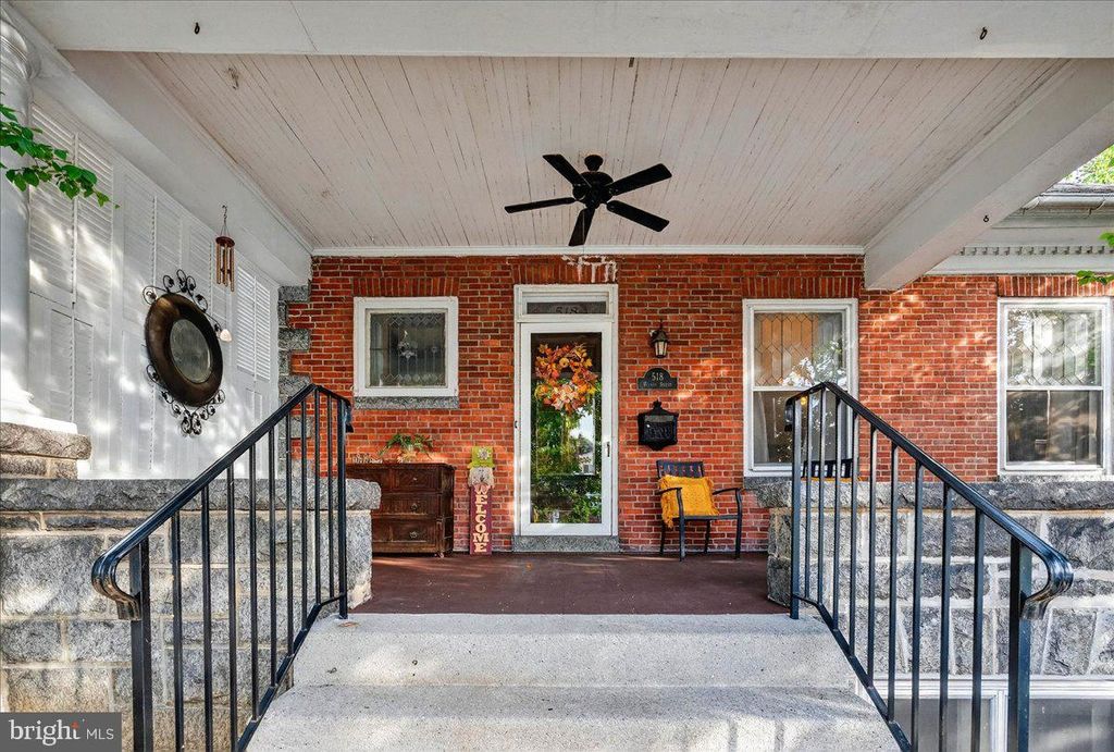 Photo of 518 Walnut Street, ROYERSFORD, PA 19468 (MLS # PAMC2154110)