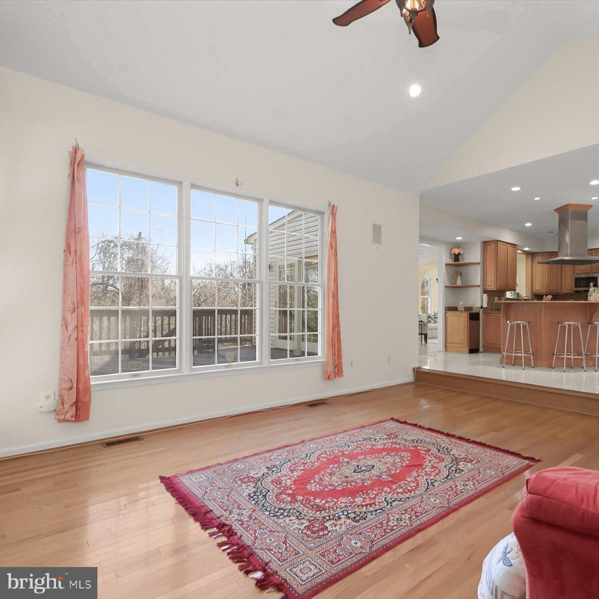 VILLAGE OF RIVER HILL - Residential