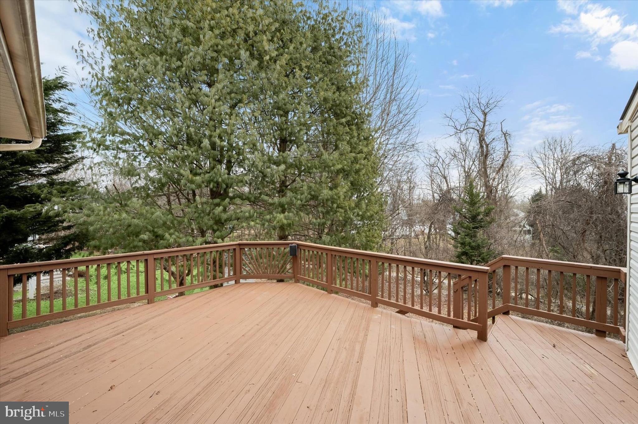 VILLAGE OF RIVER HILL - Residential