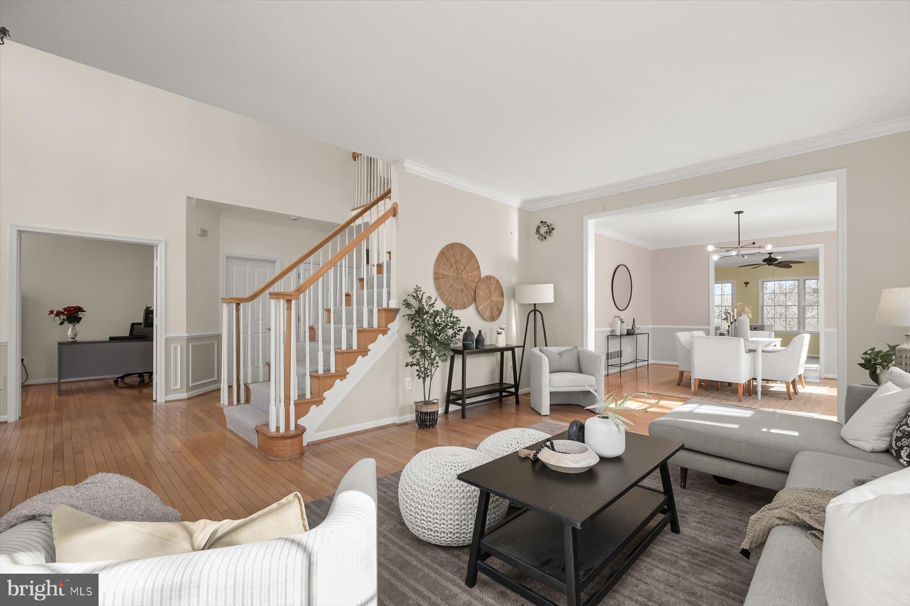 VILLAGE OF RIVER HILL - Residential