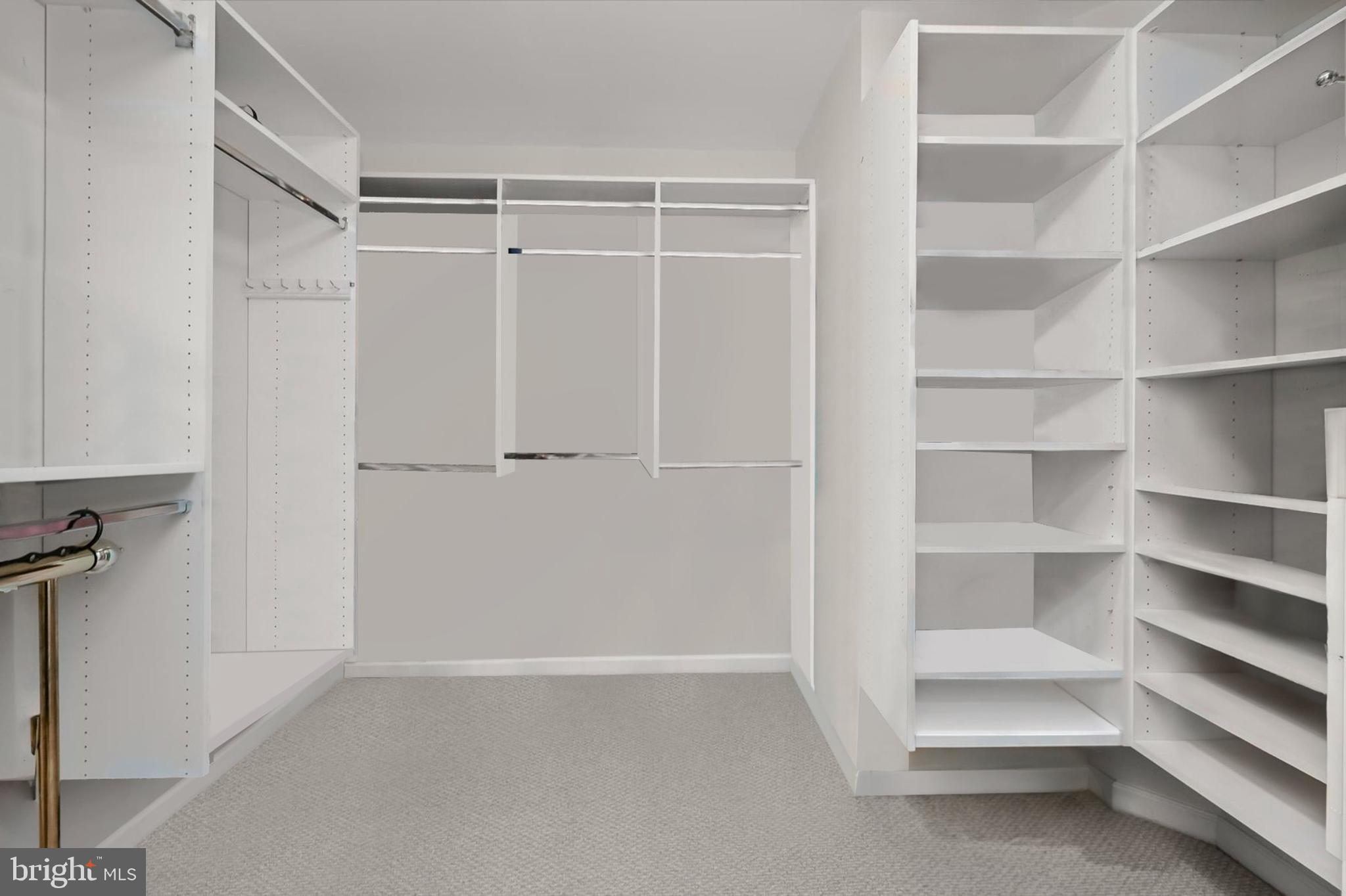 VILLAGE OF RIVER HILL - Residential